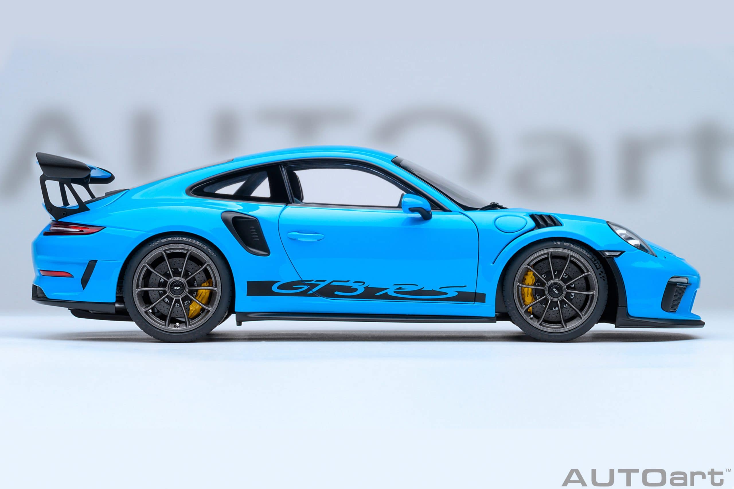 AUTOart Porsche 911 (991.2) GT3 RS 1:18 - Riviera Blue - Image 4