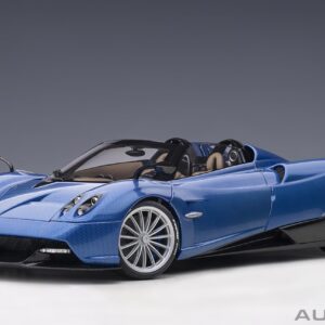 AUTOart Pagani Huayra Roadster 2017 1:18 - Blue Tricolore Carbon Fiber