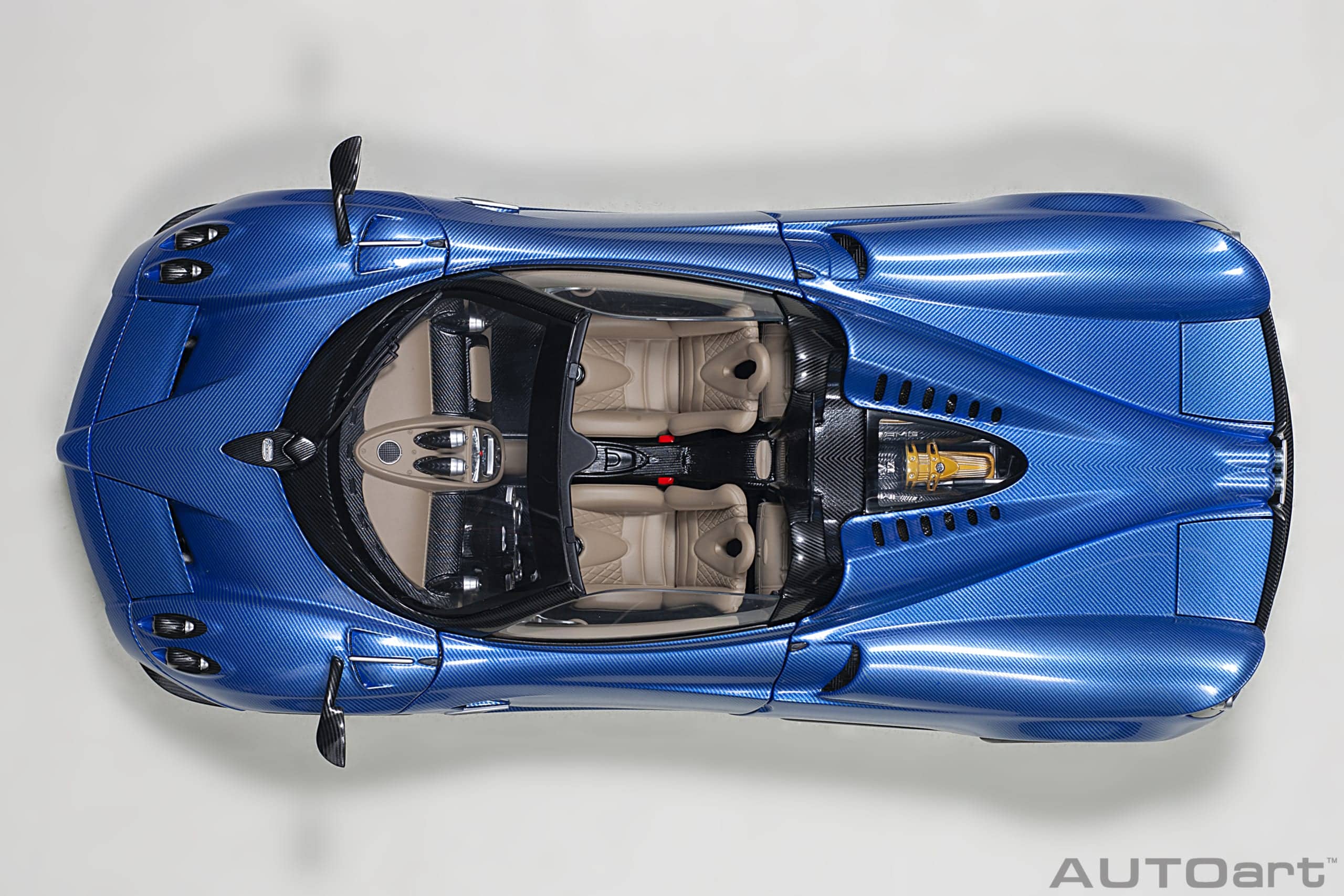 AUTOart Pagani Huayra Roadster 2017 1:18 - Blue Tricolore Carbon Fiber – Bild 9