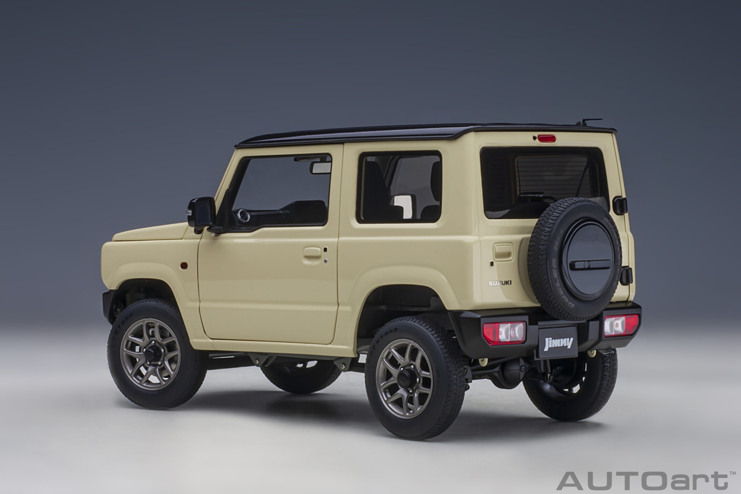 AUTOart Suzuki Jimny (JB64) (660cc/RHD) 1:18 - Chiffon Ivory Metallic / Black - Immagine 2