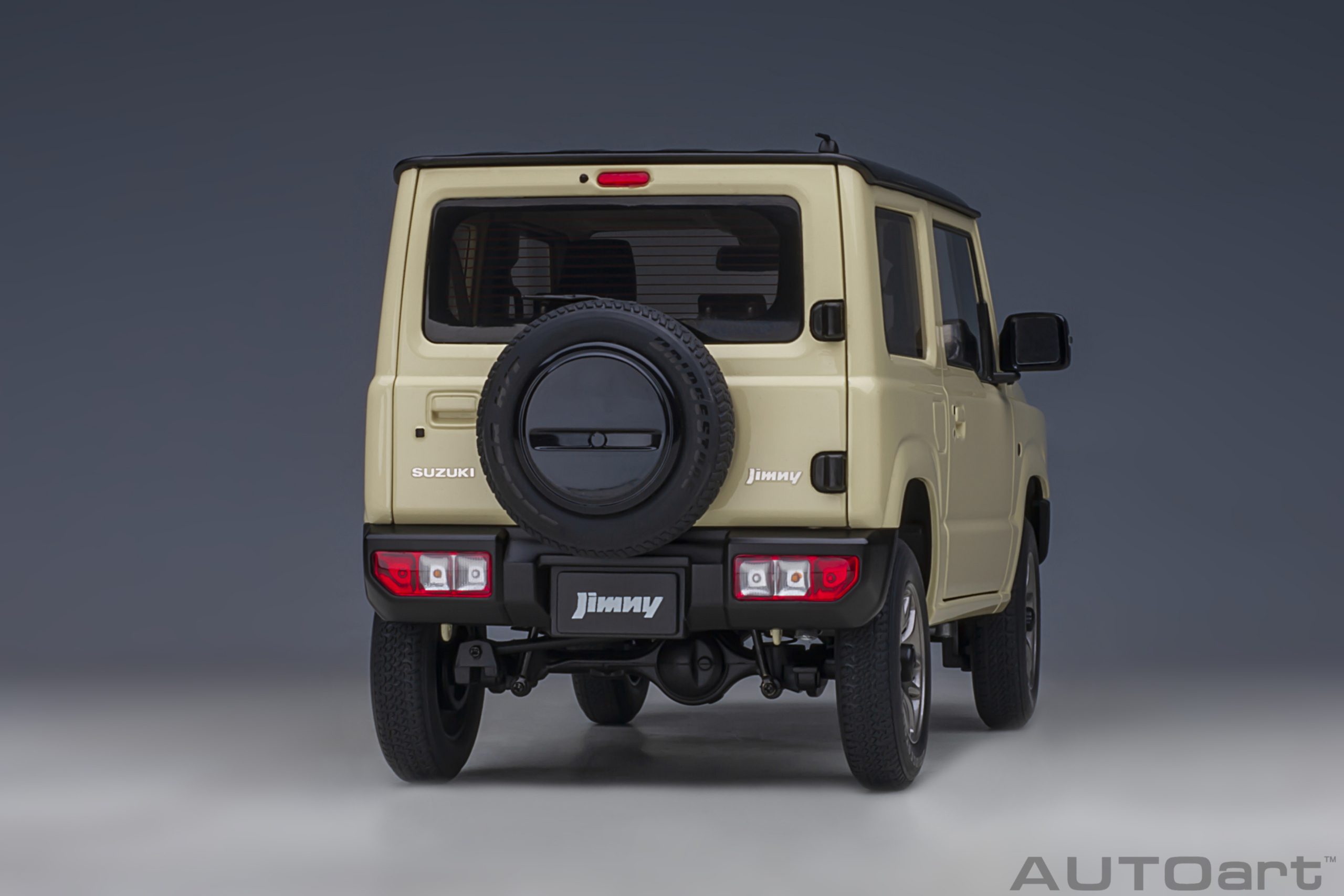 AUTOart Suzuki Jimny (JB64) (660cc/RHD) 1:18 - Chiffon Ivory Metallic / Black - Immagine 17