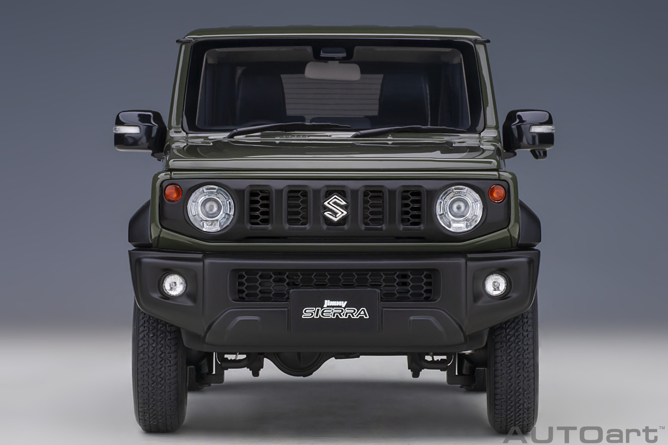 AUTOart Suzuki Jimny Sierra (JB74) RHD 1:18 - Jungle Green - Image 5
