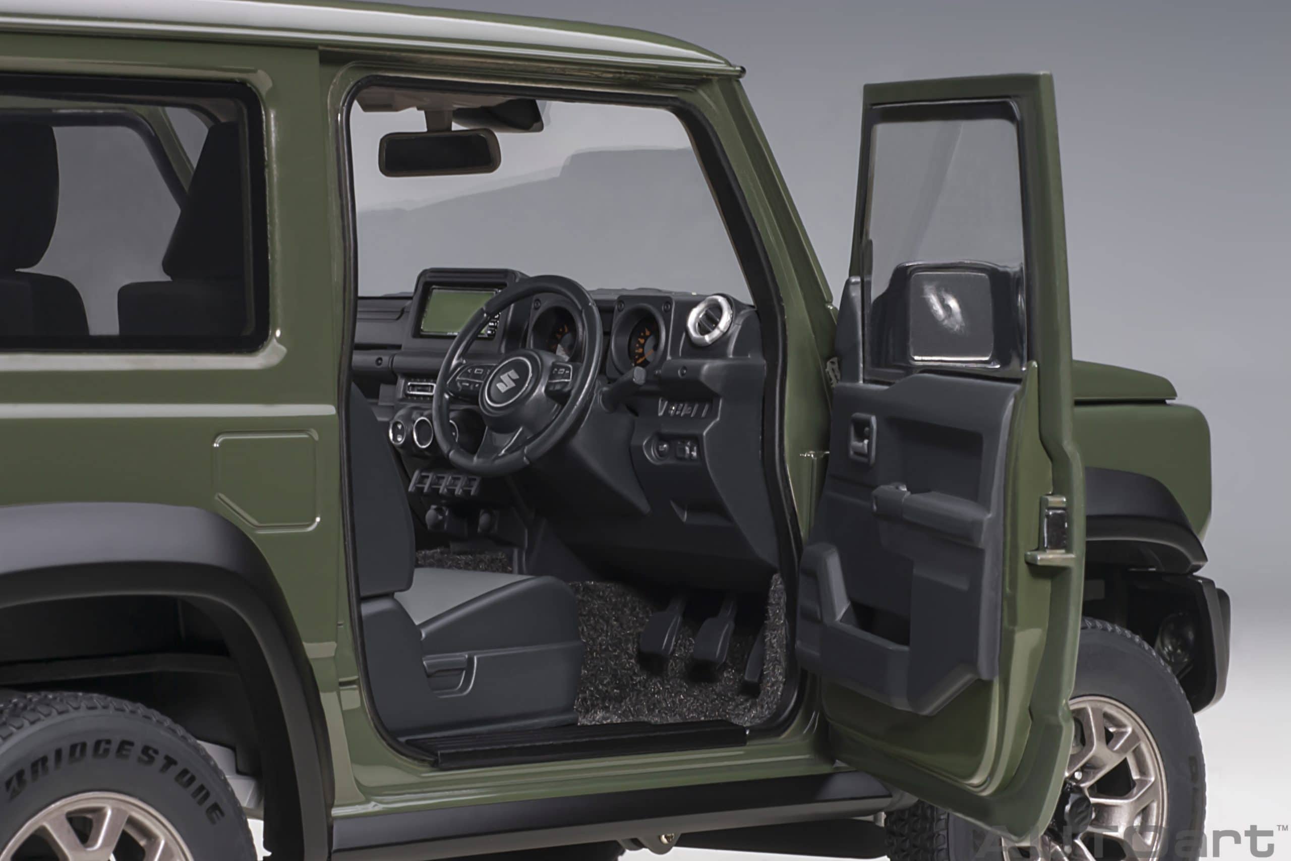 AUTOart Suzuki Jimny Sierra (JB74) RHD 1:18 - Jungle Green - Image 10