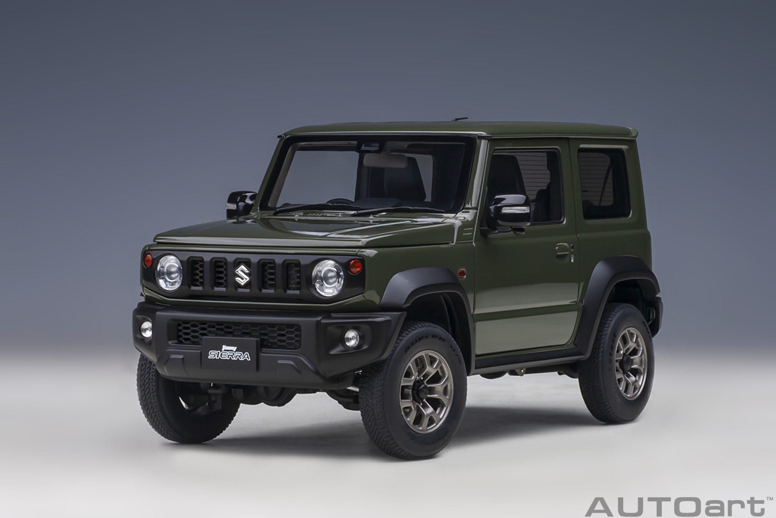 AUTOart Suzuki Jimny Sierra (JB74) RHD 1:18 - Jungle Green - Image 15