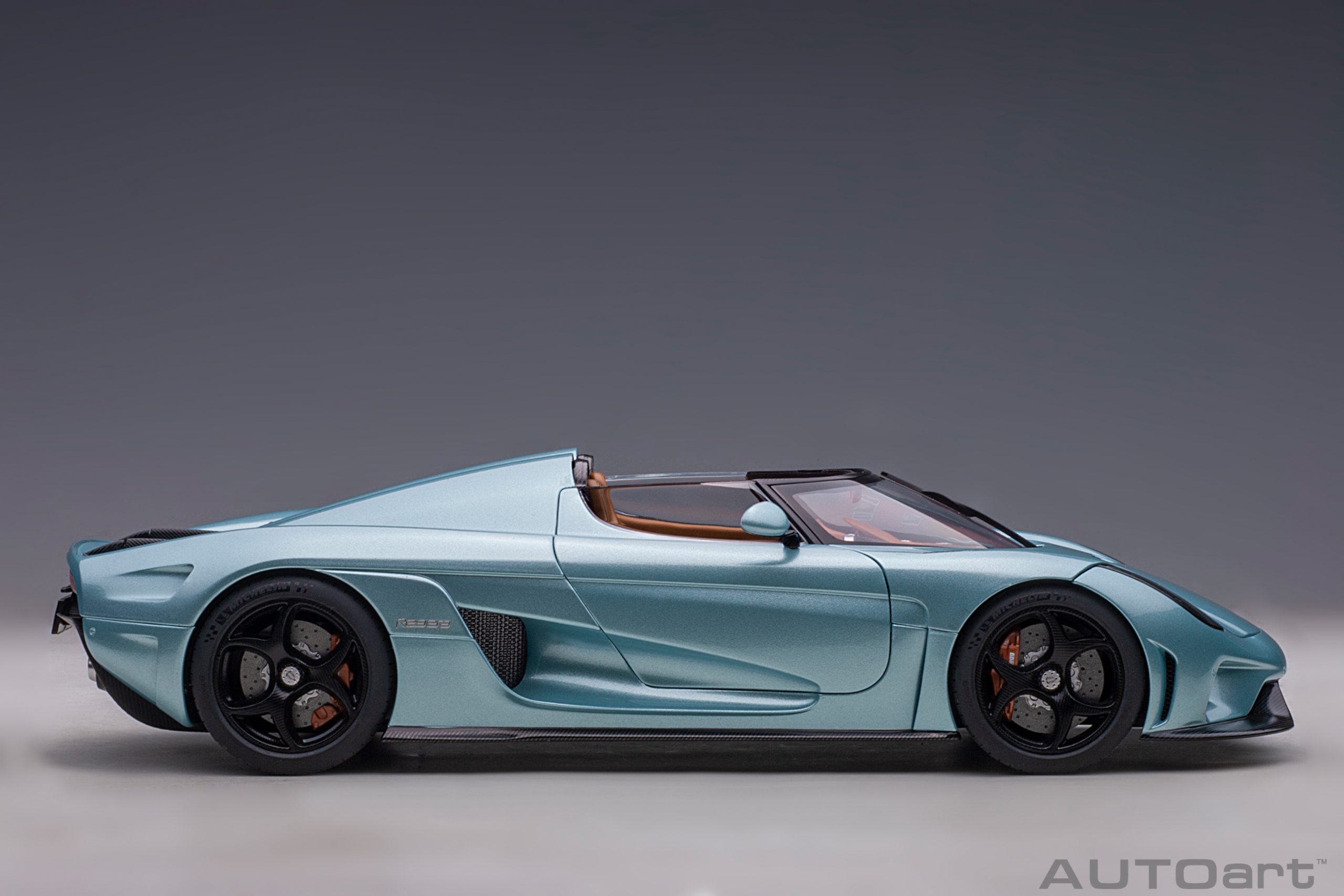 AUTOart Koenigsegg Regera 2016 1:18 - Horizon Blue - Image 6