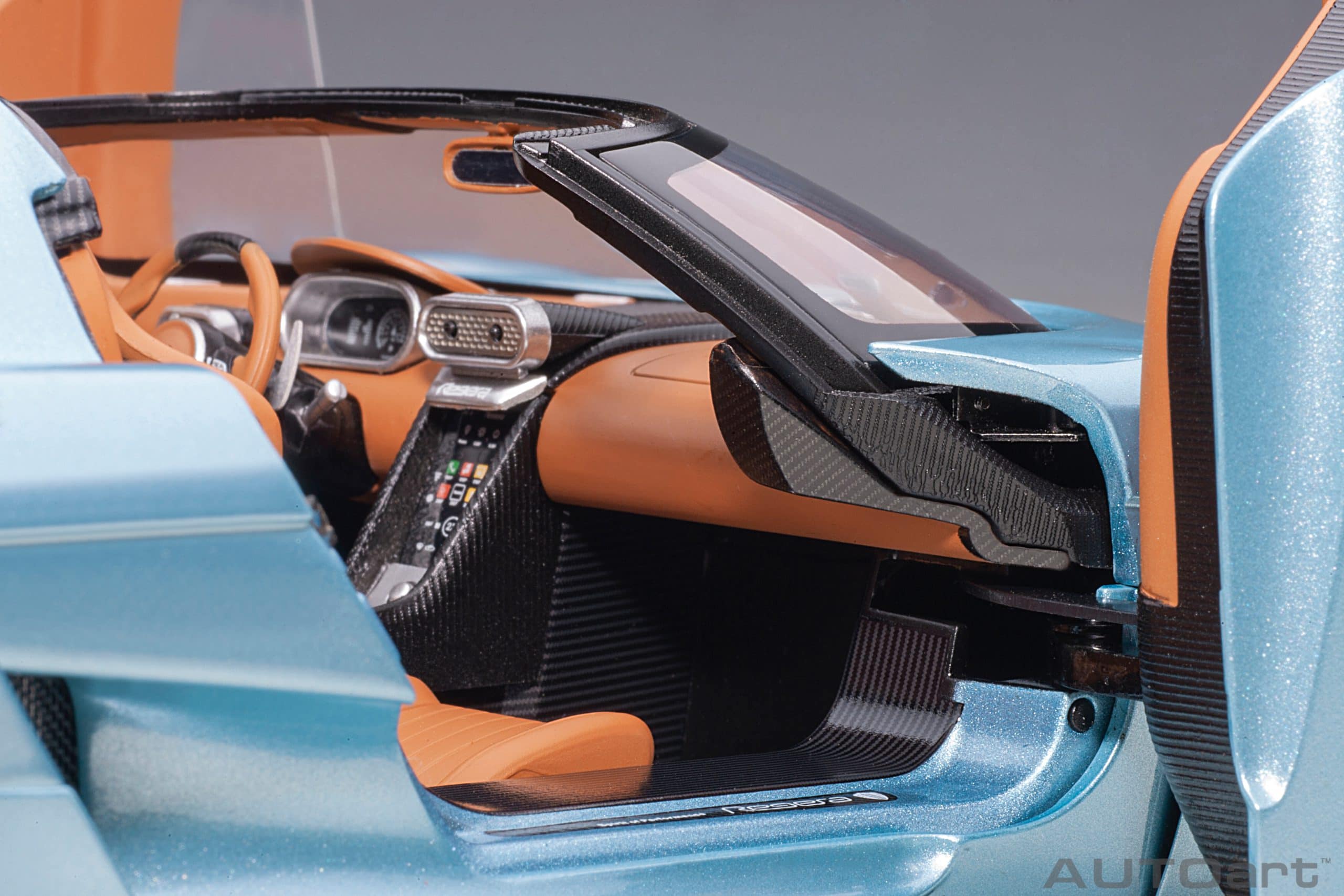 AUTOart Koenigsegg Regera 2016 1:18 - Horizon Blue - Image 12
