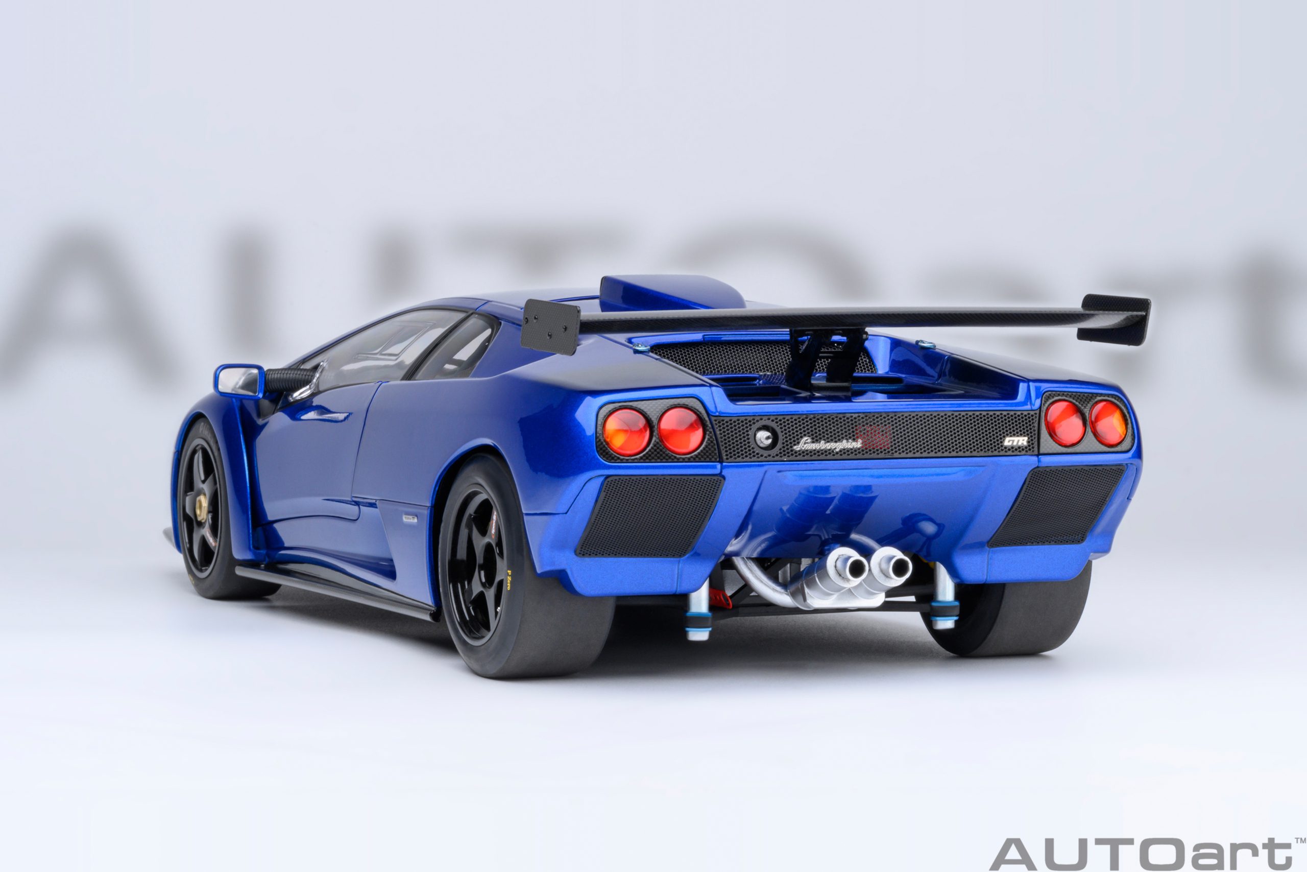 AUTOart Lamborghini Diablo GTR 1999 1:18 - Monterey Blue - Image 20