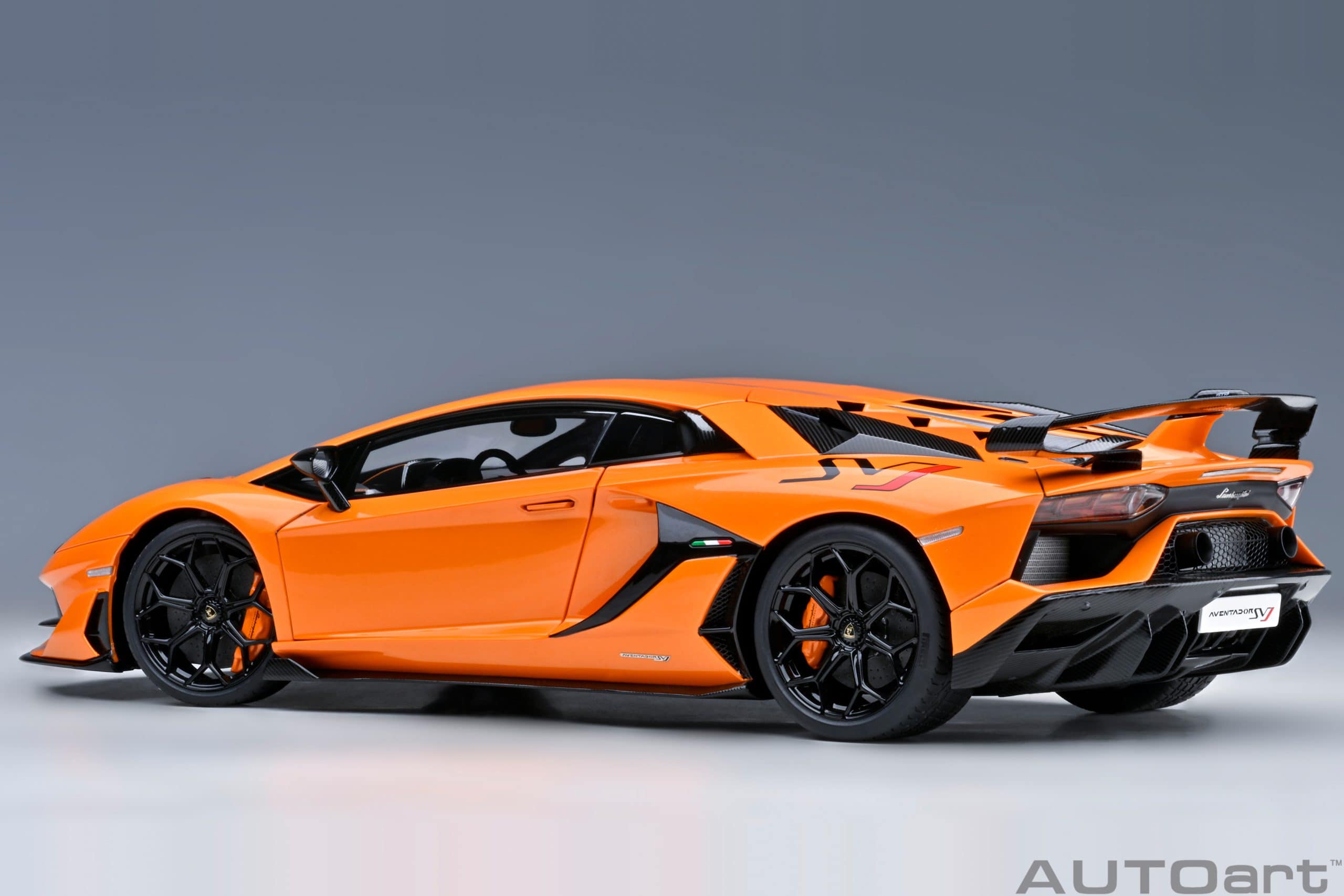 AUTOart Lamborghini Aventador SVJ 2019 1:18 - Pearl Orange - Image 2