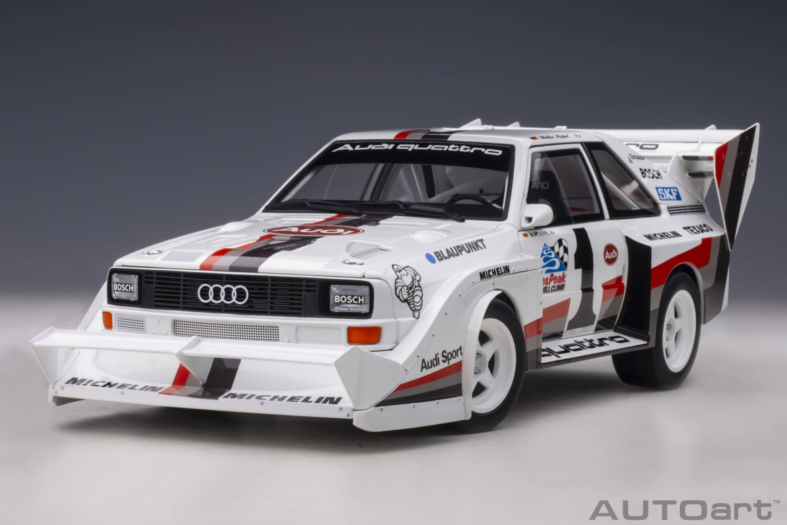 AUTOart Audi Sport quattro S1 Pikes Peak 1987 Röhrl #1 (Winner) 1:18 - Image 16
