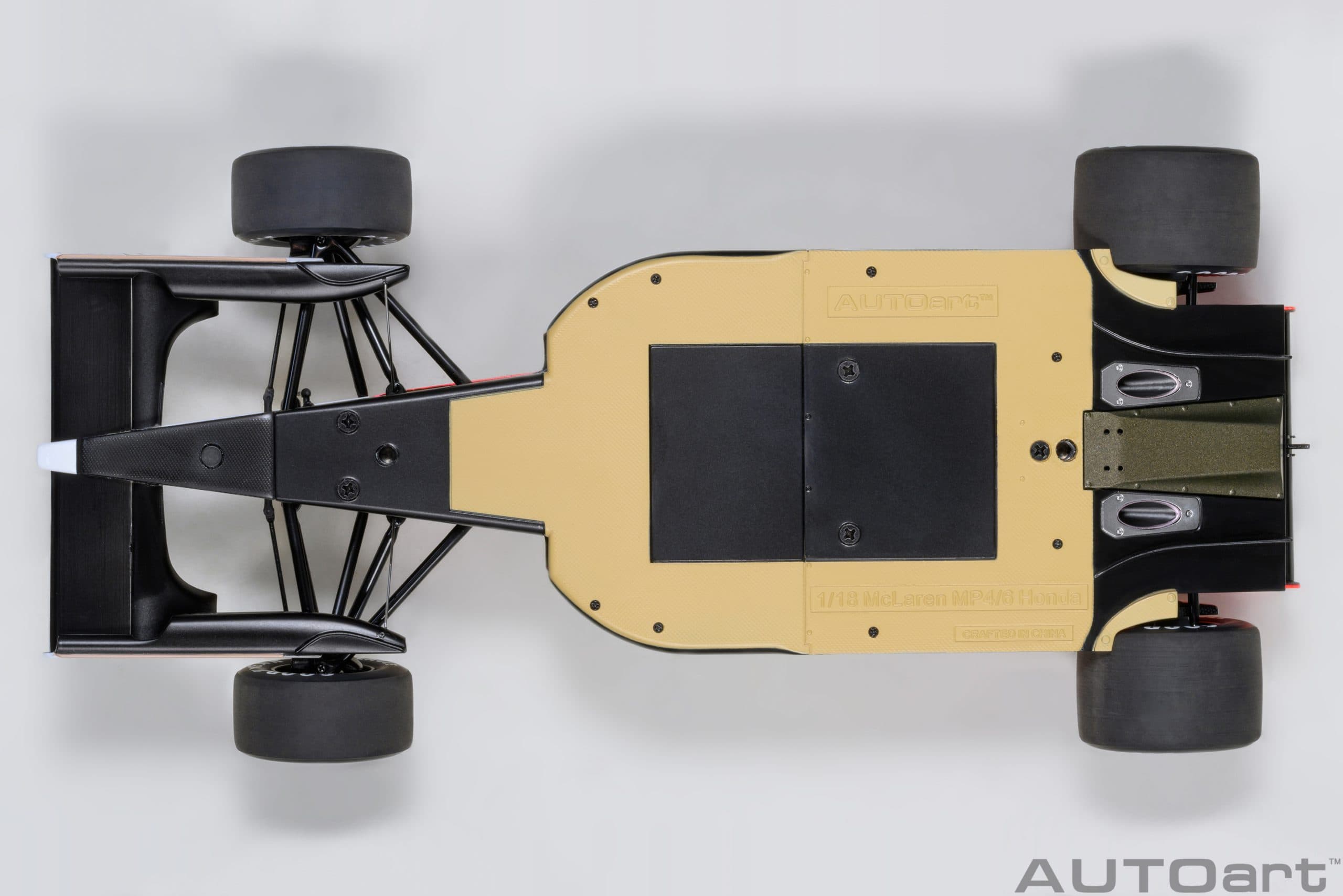 AUTOart McLaren Honda MP4/6 1991 Ayrton Senna #1 1:18 - Imagen 9