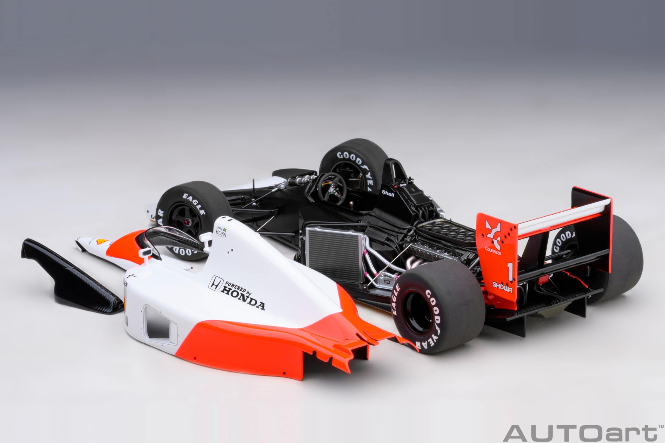 AUTOart McLaren Honda MP4/6 1991 Ayrton Senna #1 1:18 - Imagen 18