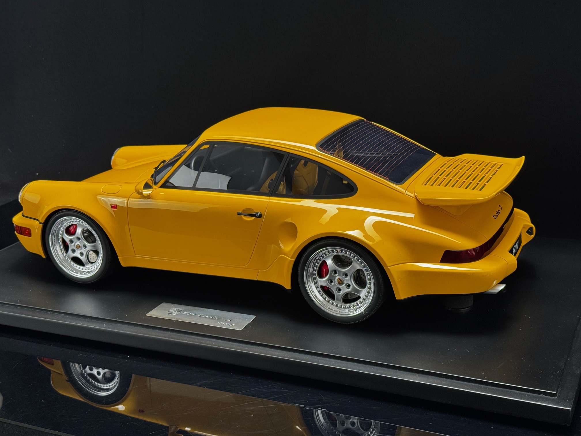 GT Spirit Porsche 911 964 Turbo S silber 1994 - 1/8 - Image 3