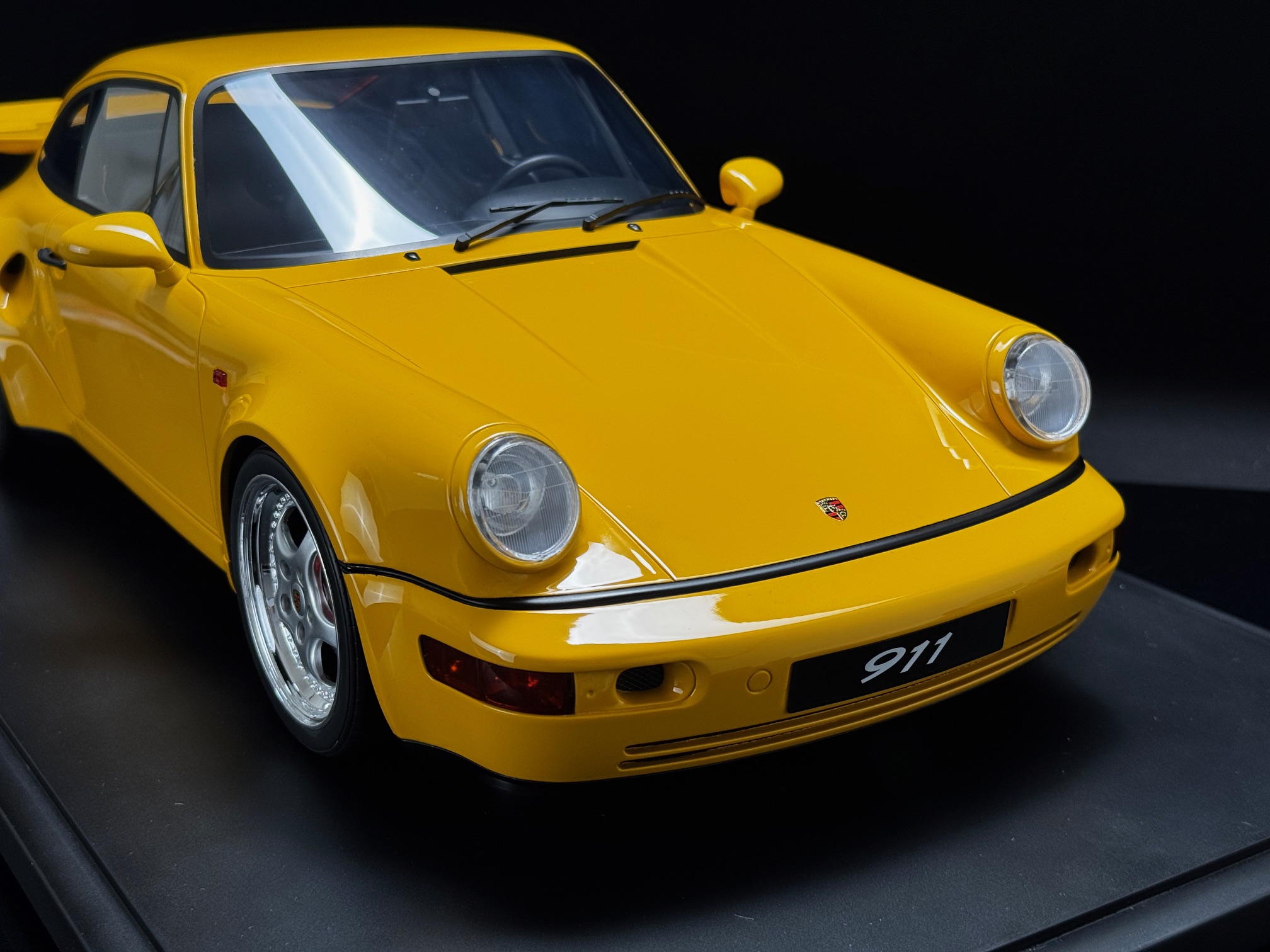 GT Spirit Porsche 911 964 Turbo S silber 1994 - 1/8 - Image 5