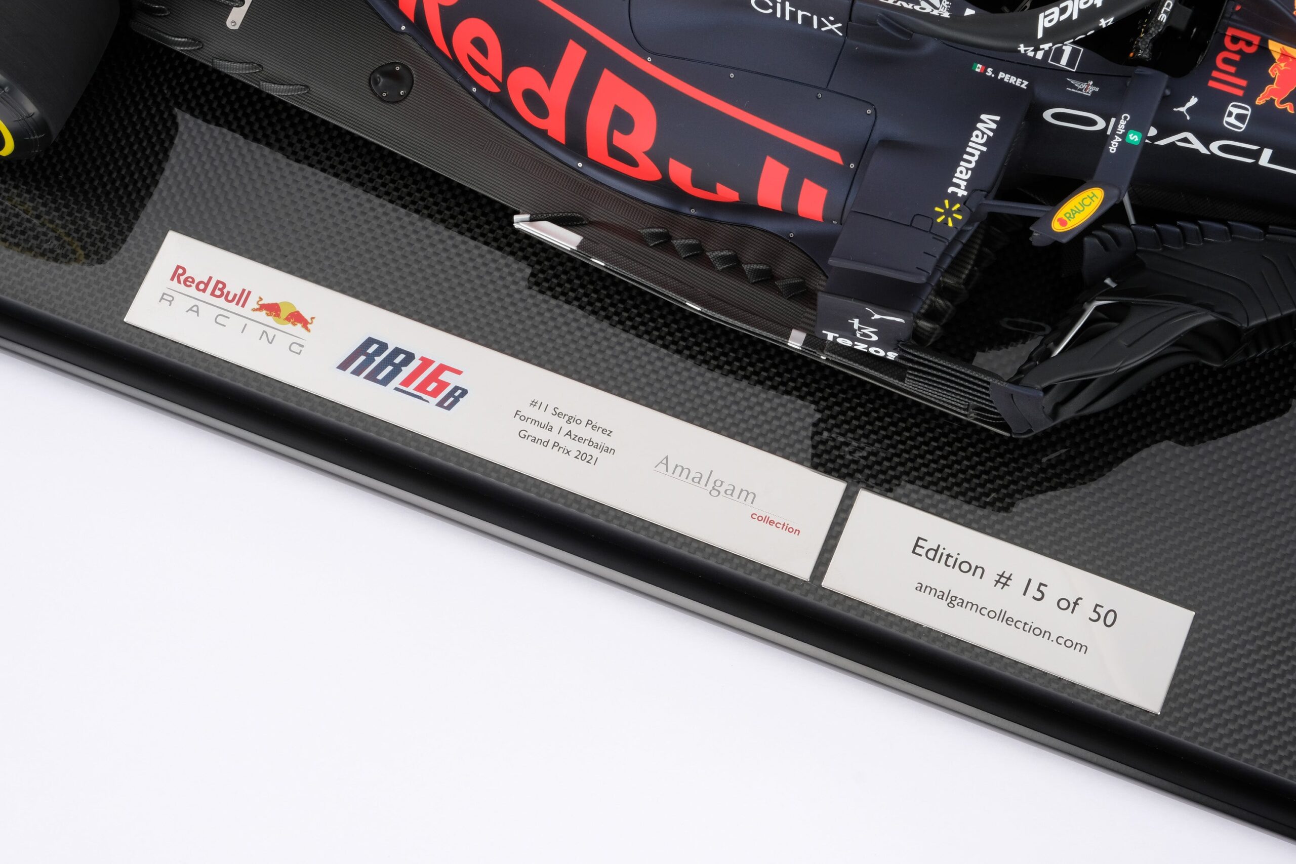 Amalgam Red Bull Racing Honda RB16B 2021 Baku Grand Prix Sergio Pérez | 1:8 - Imagen 21
