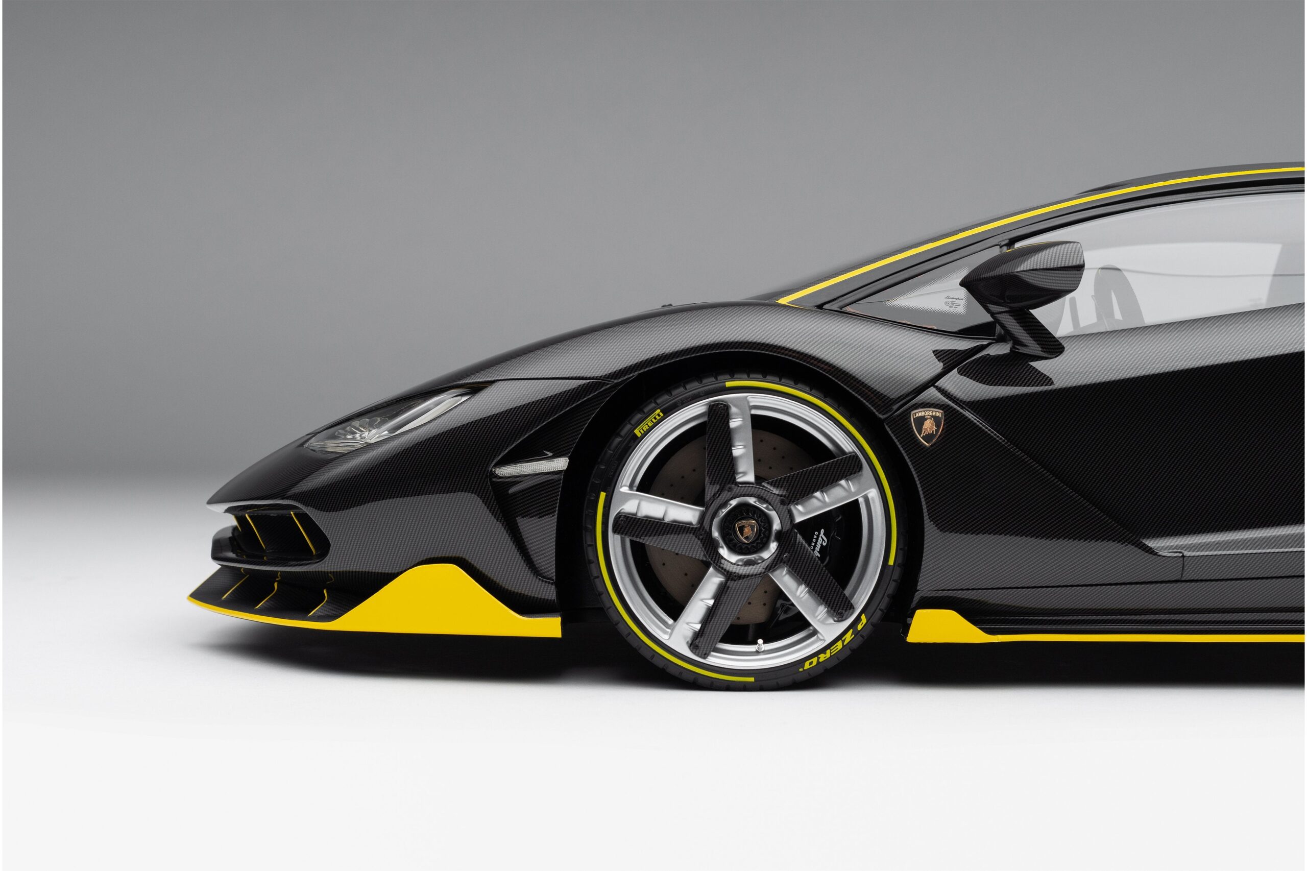 Amalgam Lamborghini Centenario Genfer Auto-Salon 2016 - Silber | 1:8 - Imagen 13