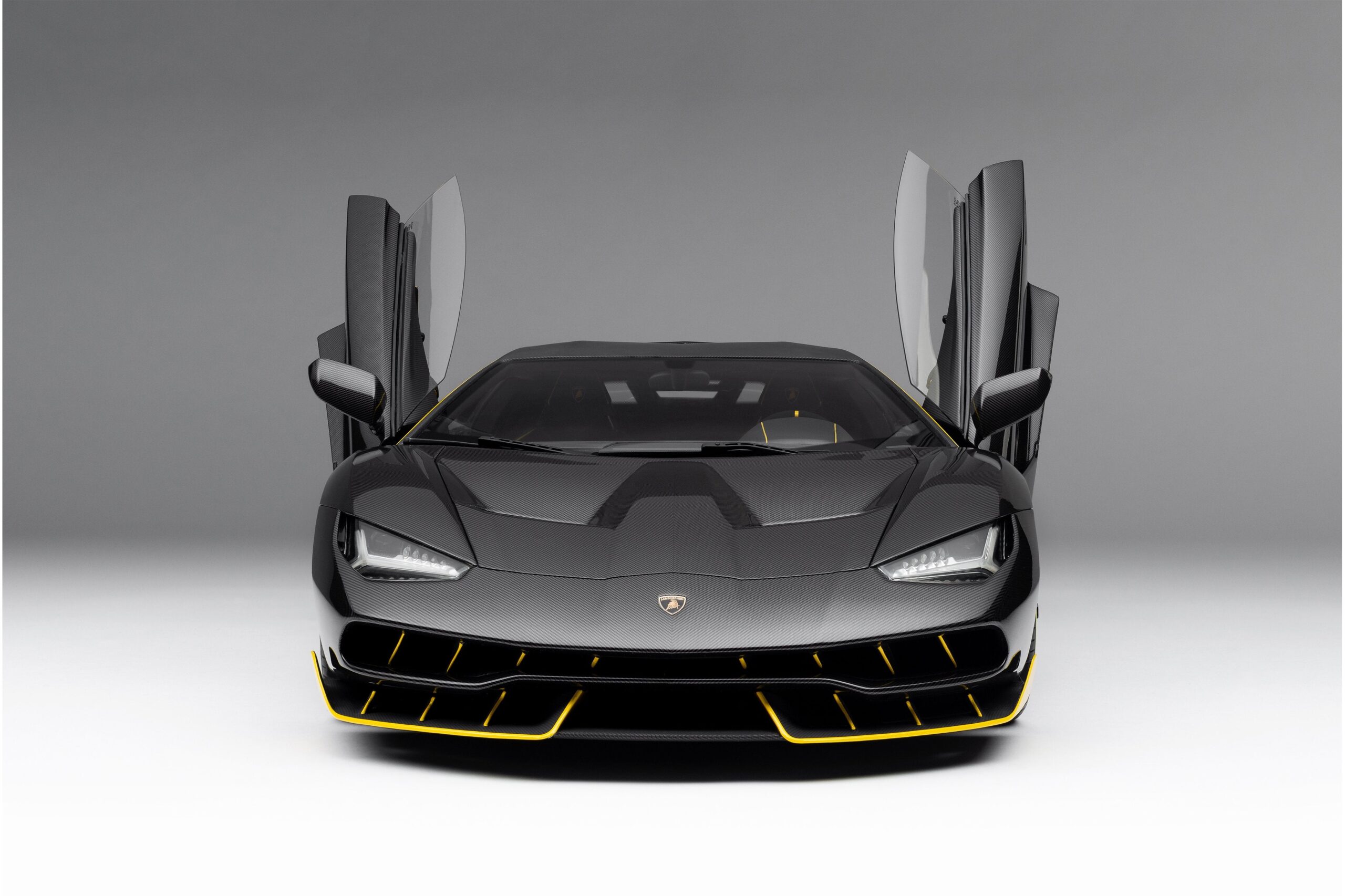 Amalgam Lamborghini Centenario Genfer Auto-Salon 2016 - Silber | 1:8 - Imagen 5