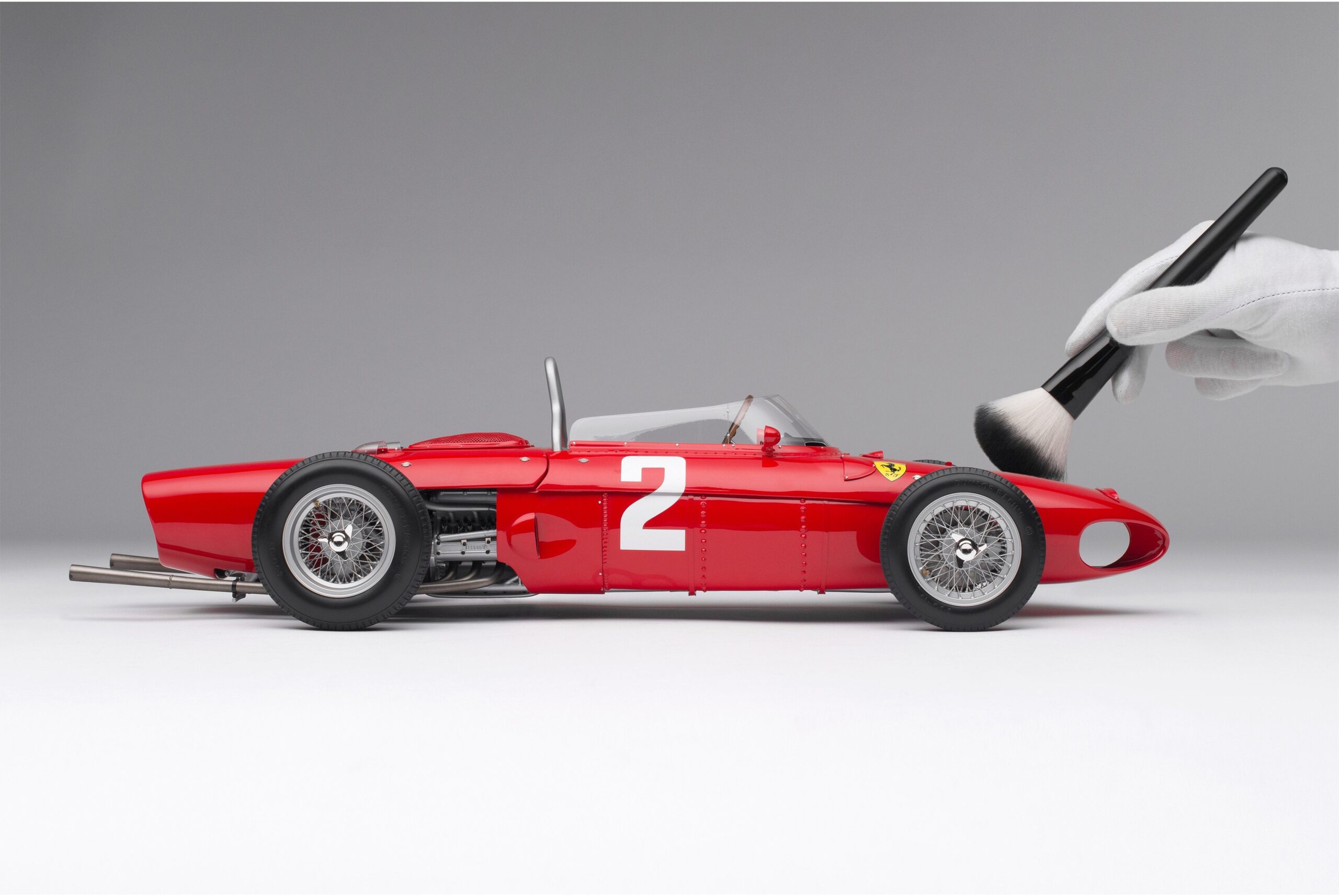 Amalgam Ferrari 156 F1 "Sharknose" 1961 Formula 1 Season Phil Hill - Rot | 1:8 - 画像3
