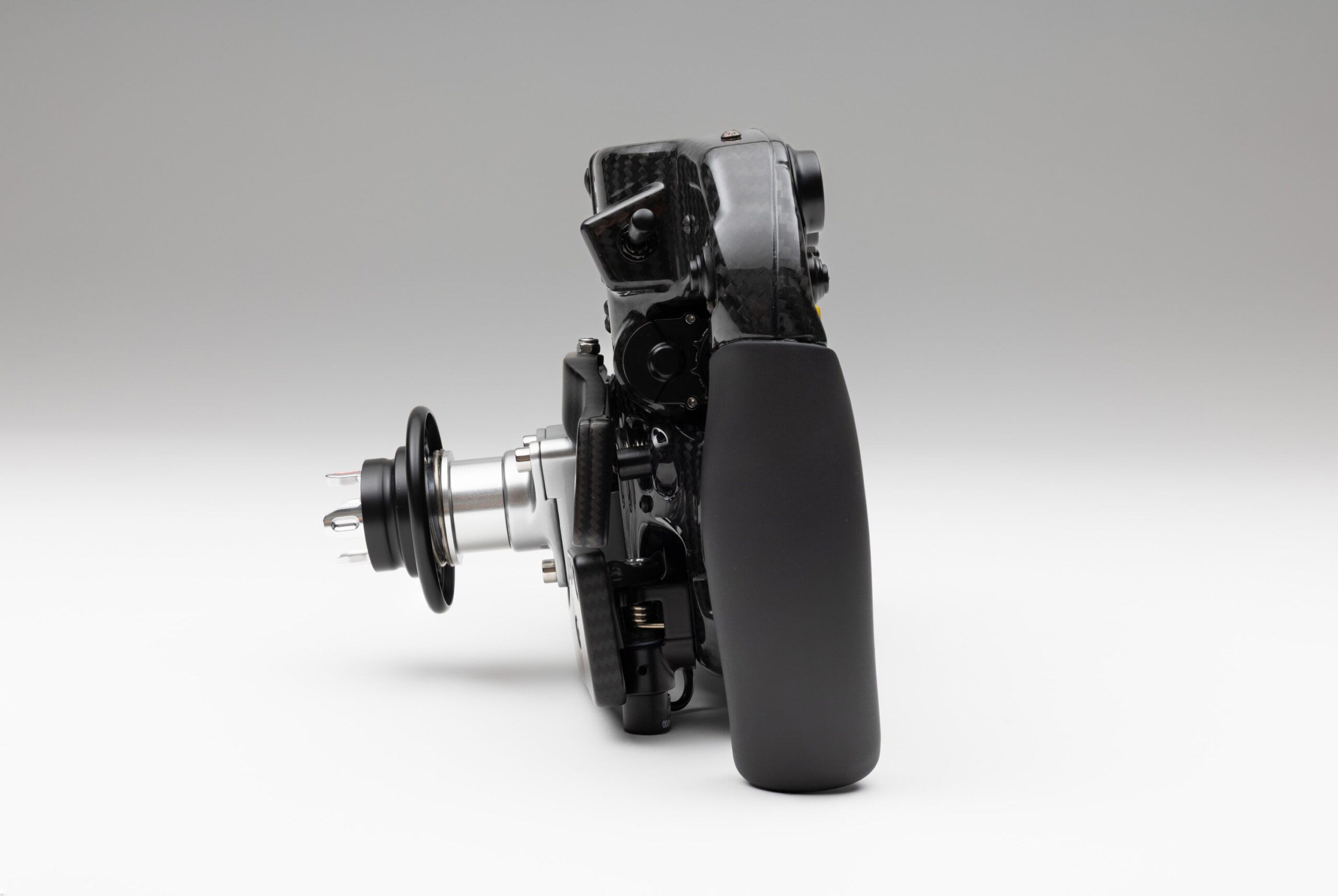 Amalgam Ferrari SF-25 Lenkrad 2025 | 1:8 – Bild 15