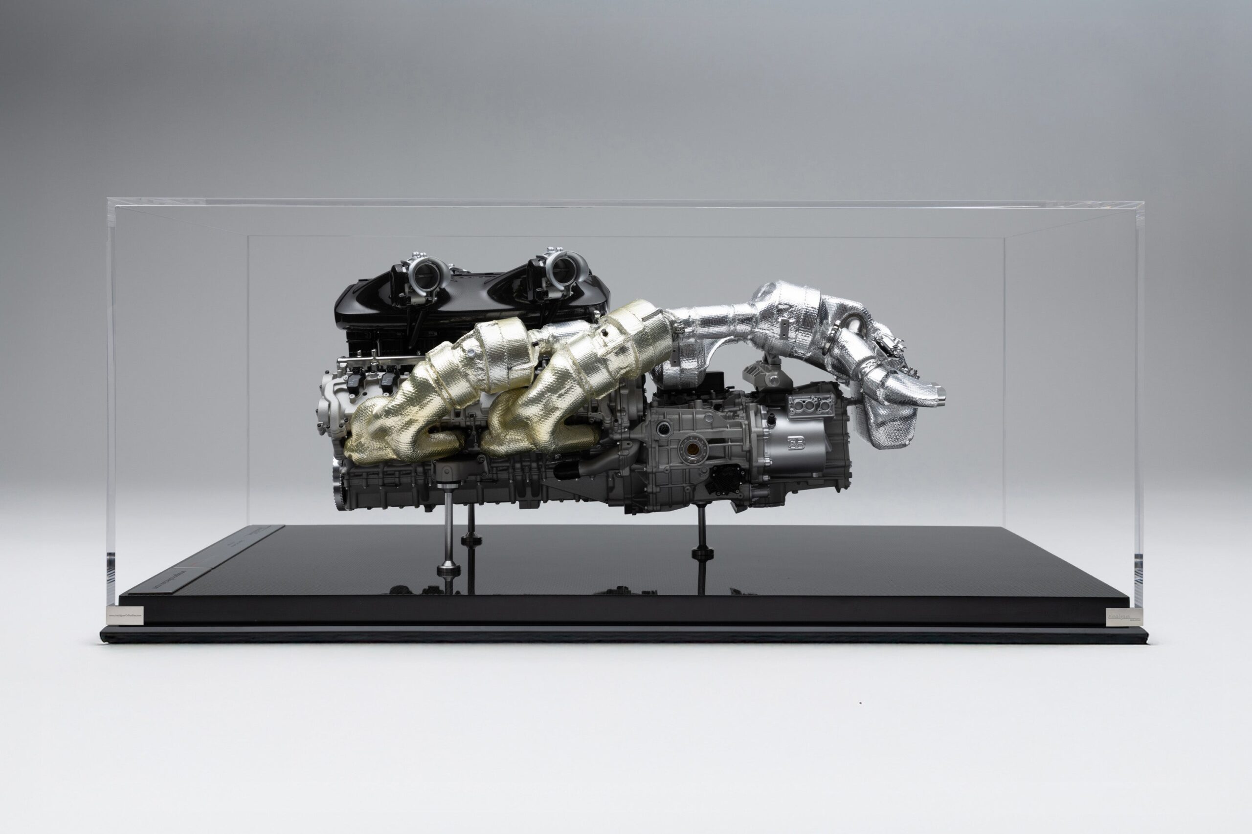Amalgam Bugatti Tourbillon V16 Engine and Gearbox (2026) | 1:4 - Image 24