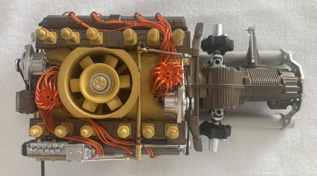 Pocher Porsche 917 Motor