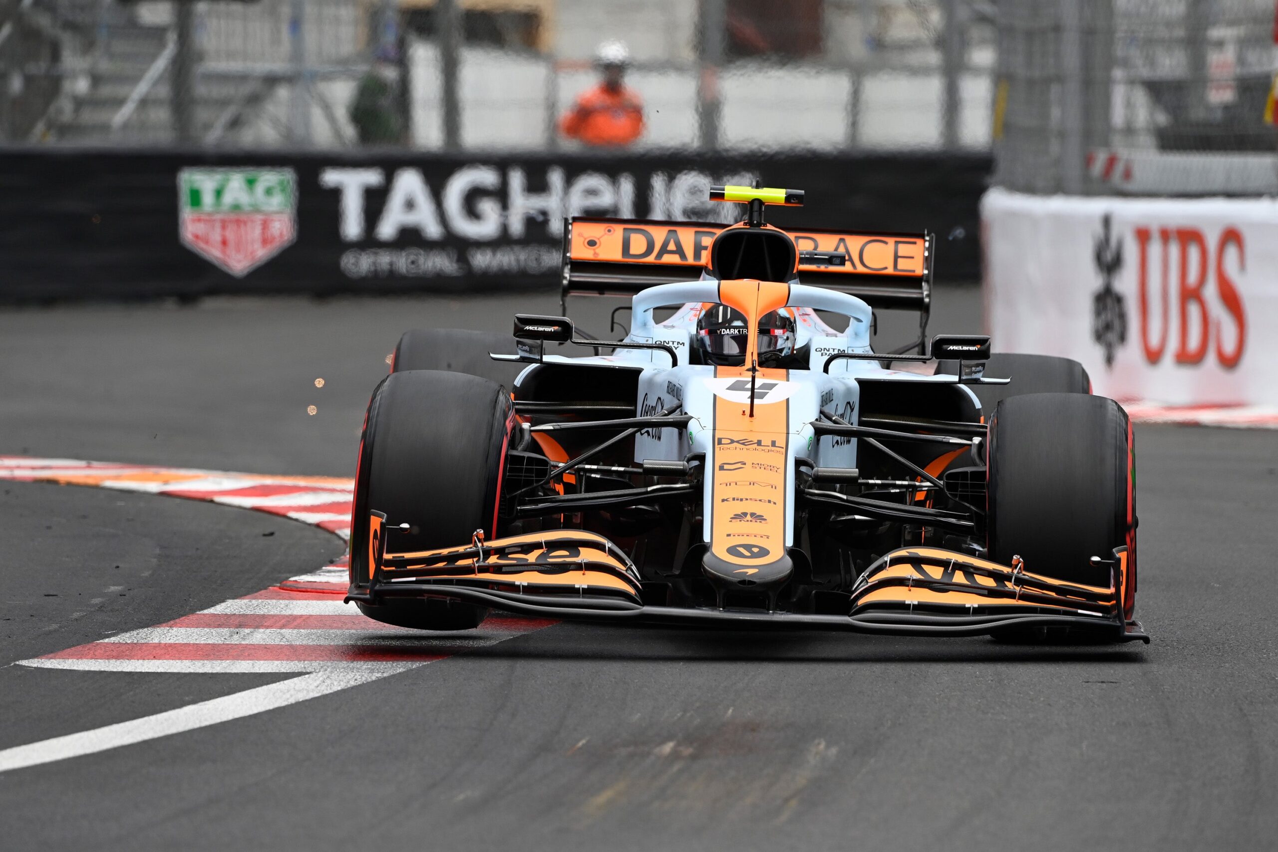 Amalgam McLaren MCL35M 2021 Monaco Grand Prix - Hellblau/Orange | 1:18 - Image 24