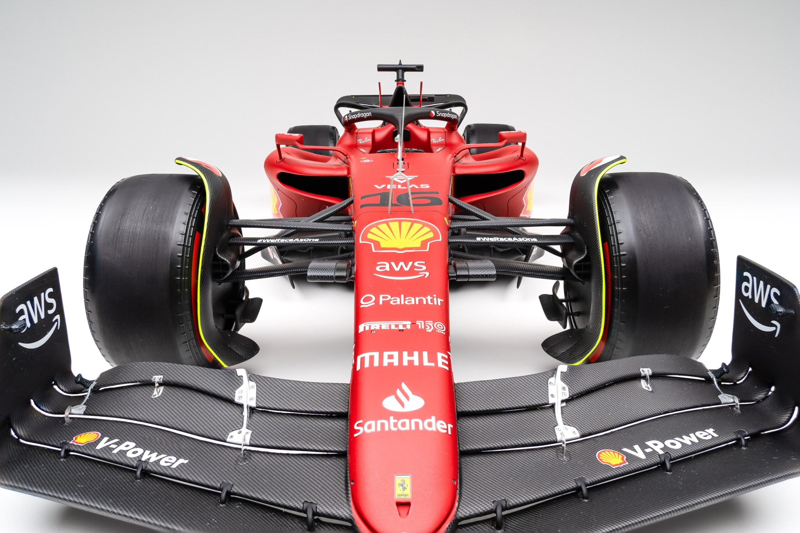Amalgam Ferrari F1-75 2022 Bahrain Grand Prix - Dunkelrot | 1:8 - 画像18
