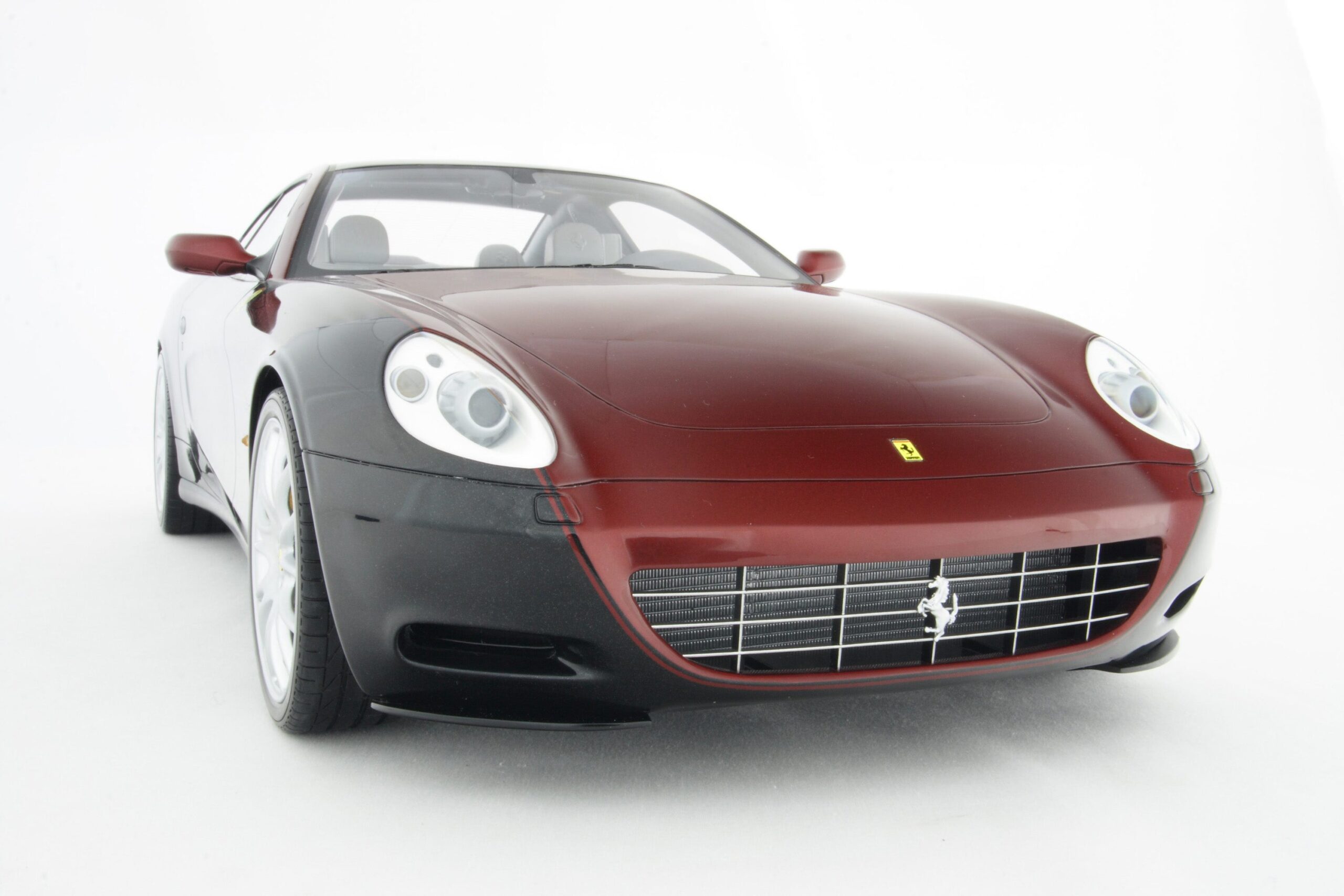Amalgam Ferrari 612 Sessanta Tailor Made | 1:8 - 画像15
