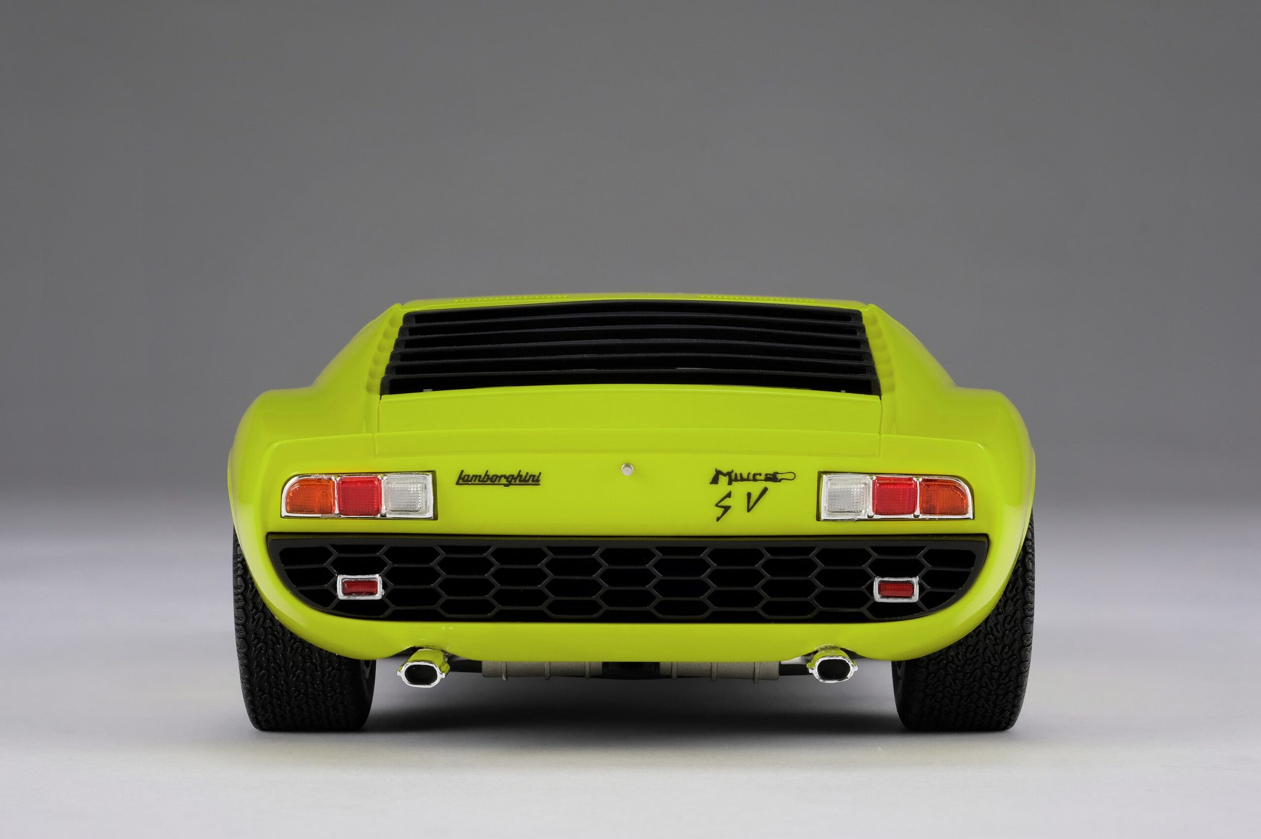 Amalgam Lamborghini Miura P400 SV | 1:18 - 画像37