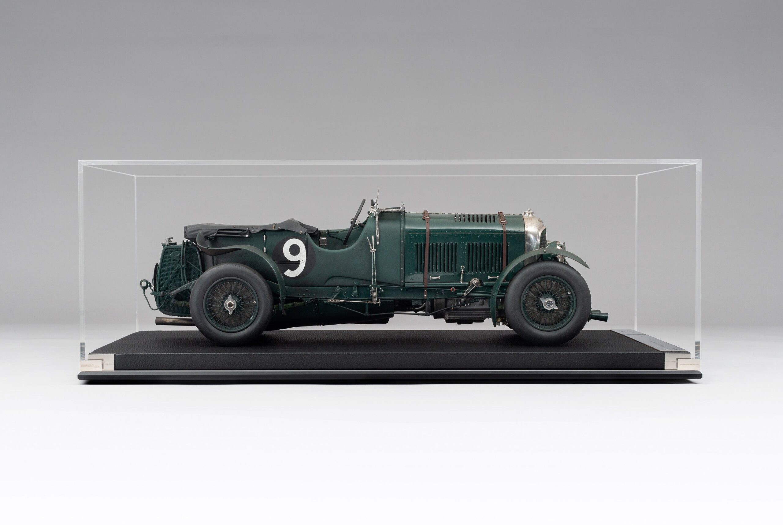Amalgam Bentley Blower 1930 Le Mans Birkin & Chassagne Race Weathered - Grün | 1:8 - 画像19