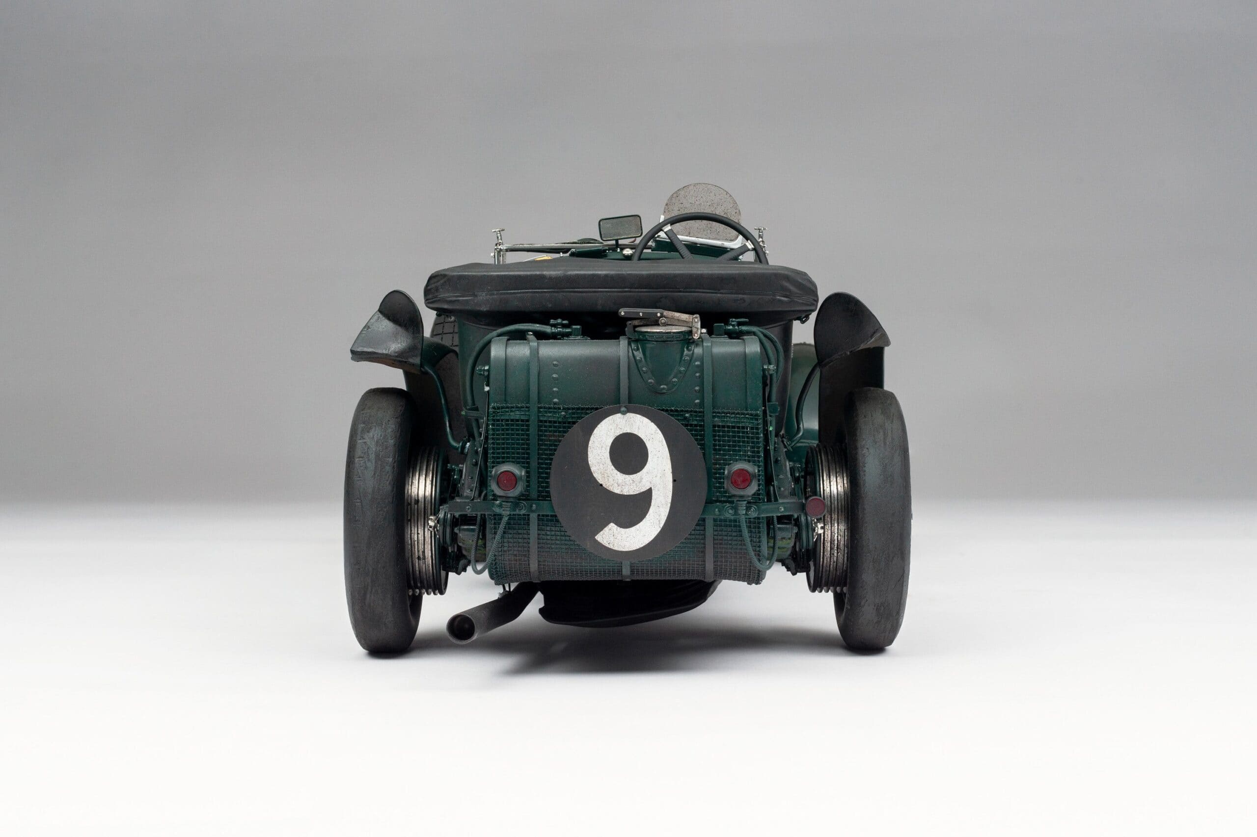 Amalgam Bentley Blower 1930 Le Mans Birkin & Chassagne Race Weathered - Grün | 1:8 - 画像15