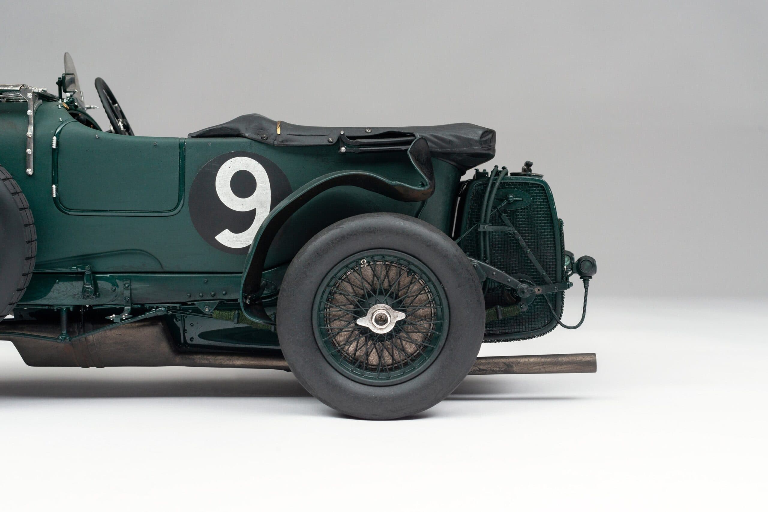 Amalgam Bentley Blower 1930 Le Mans Birkin & Chassagne Race Weathered - Grün | 1:8 - 画像13