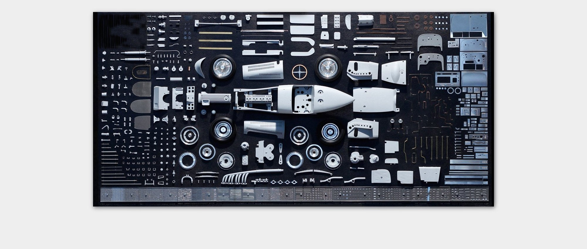 Amalgam Bugatti Type 59 Model Parts Display | 1:8 - Image 2