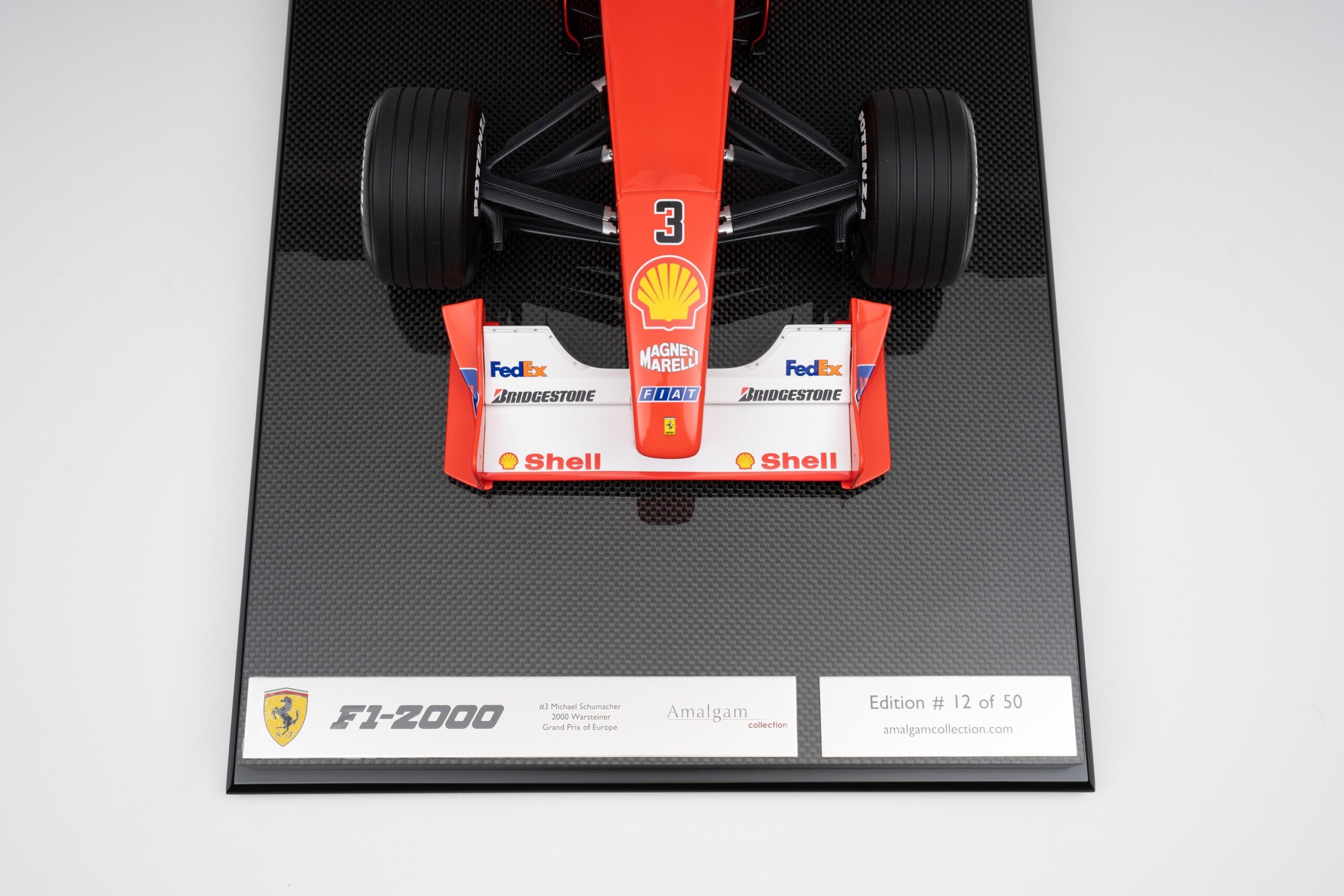 Amalgam Ferrari F1-2000 2000 European Grand Prix (Michael Schumacher) - Rot | 1:8 - 画像6
