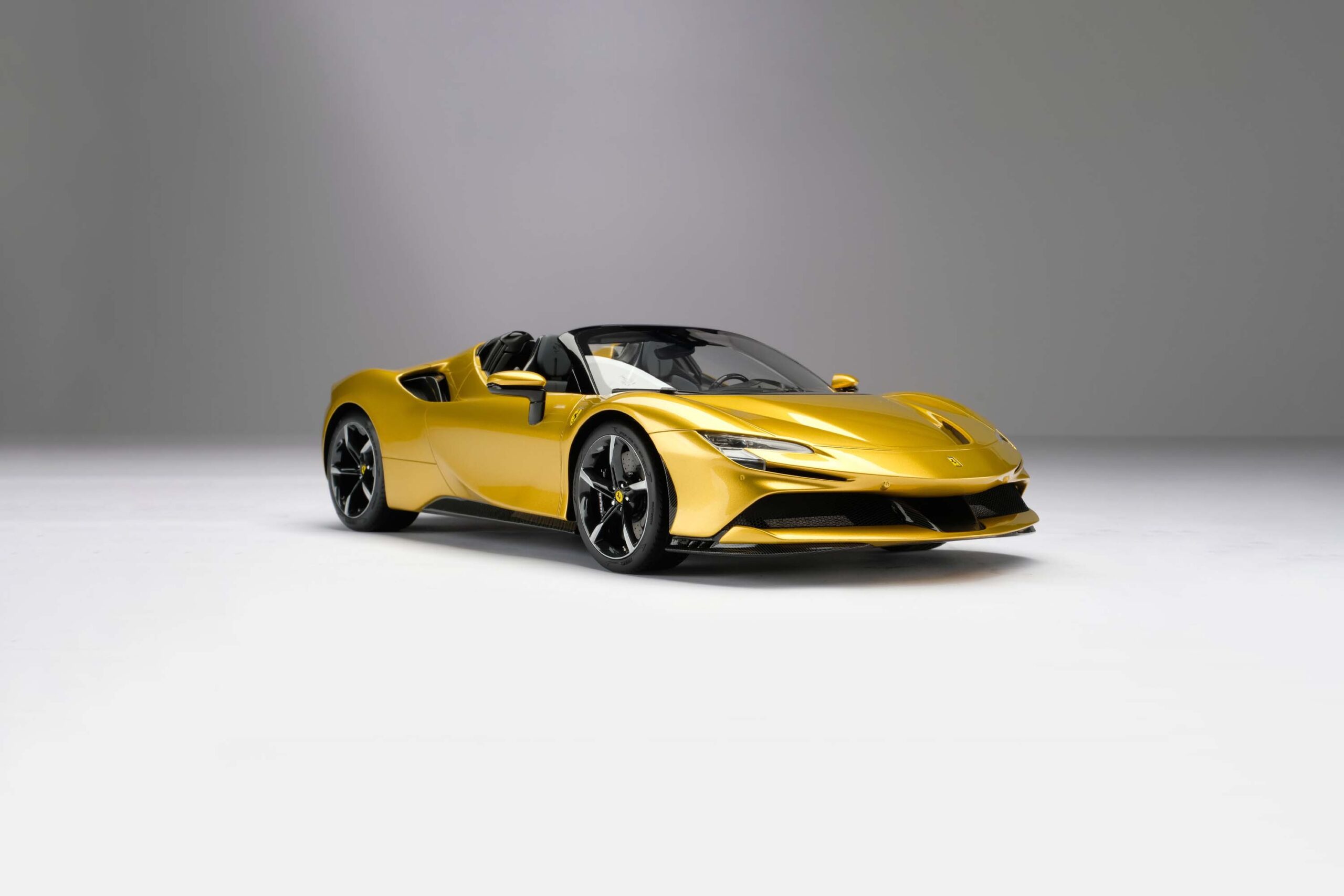 Amalgam Ferrari SF90 Spider | 1:12 - Image 2