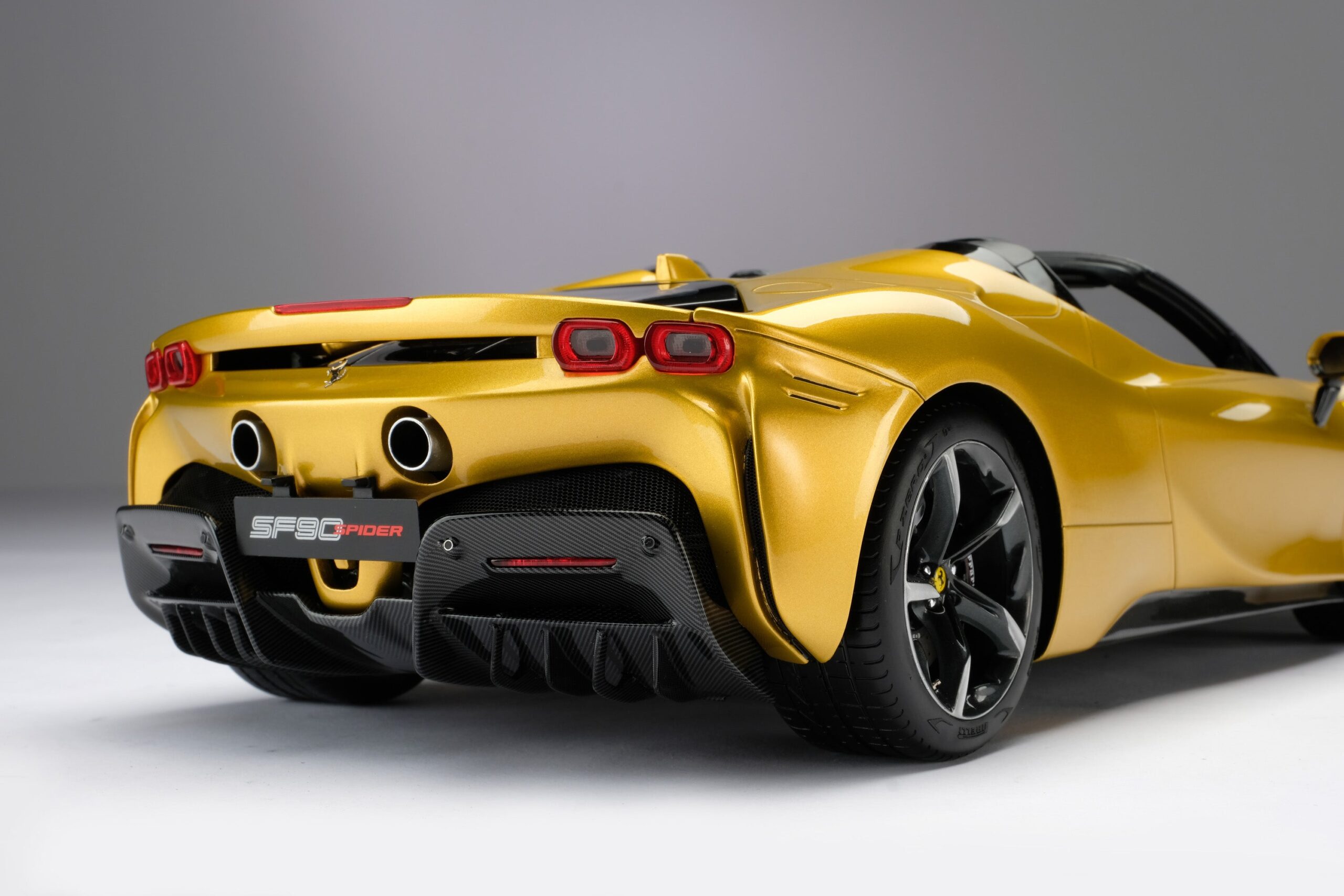 Amalgam Ferrari SF90 Spider | 1:12 - Image 16