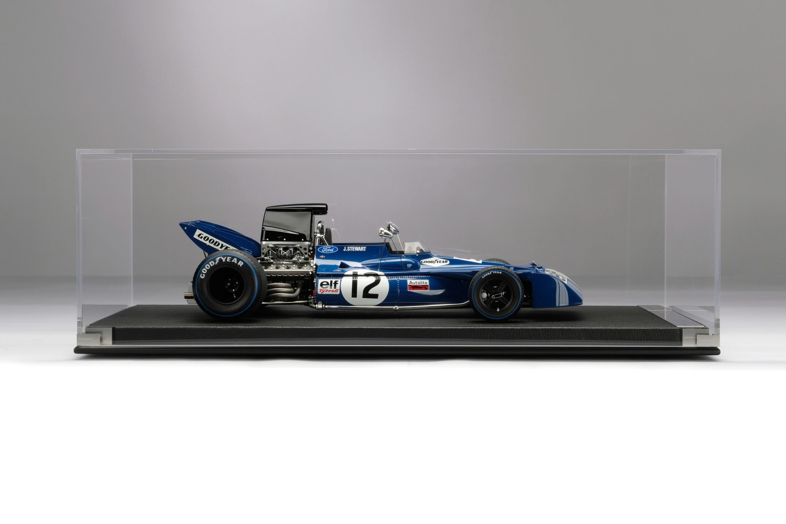 Amalgam Tyrrell 003 1971 British Grand Prix - Blau | 1:8 - 画像24