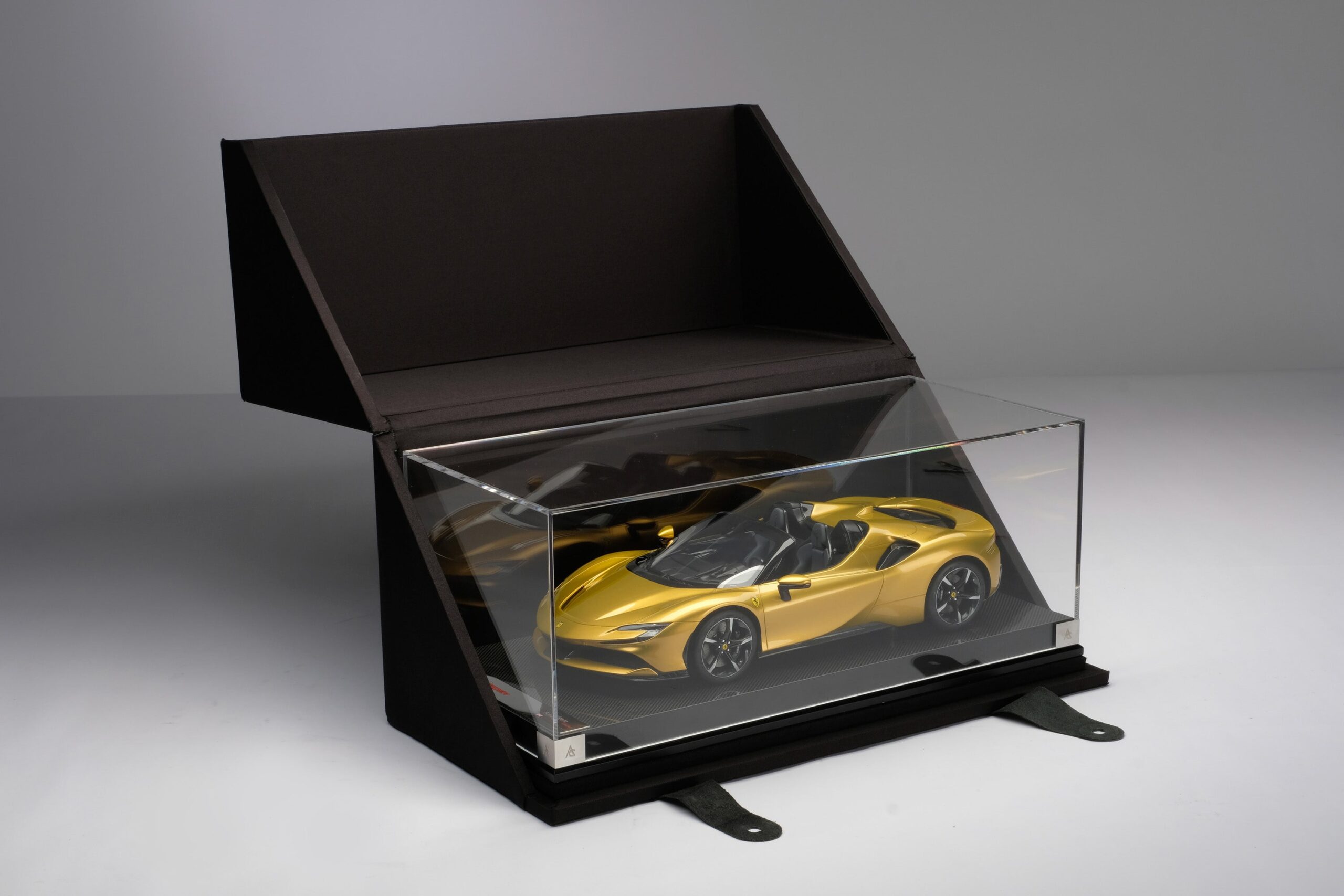 Amalgam Ferrari SF90 Spider | 1:12 - Image 20