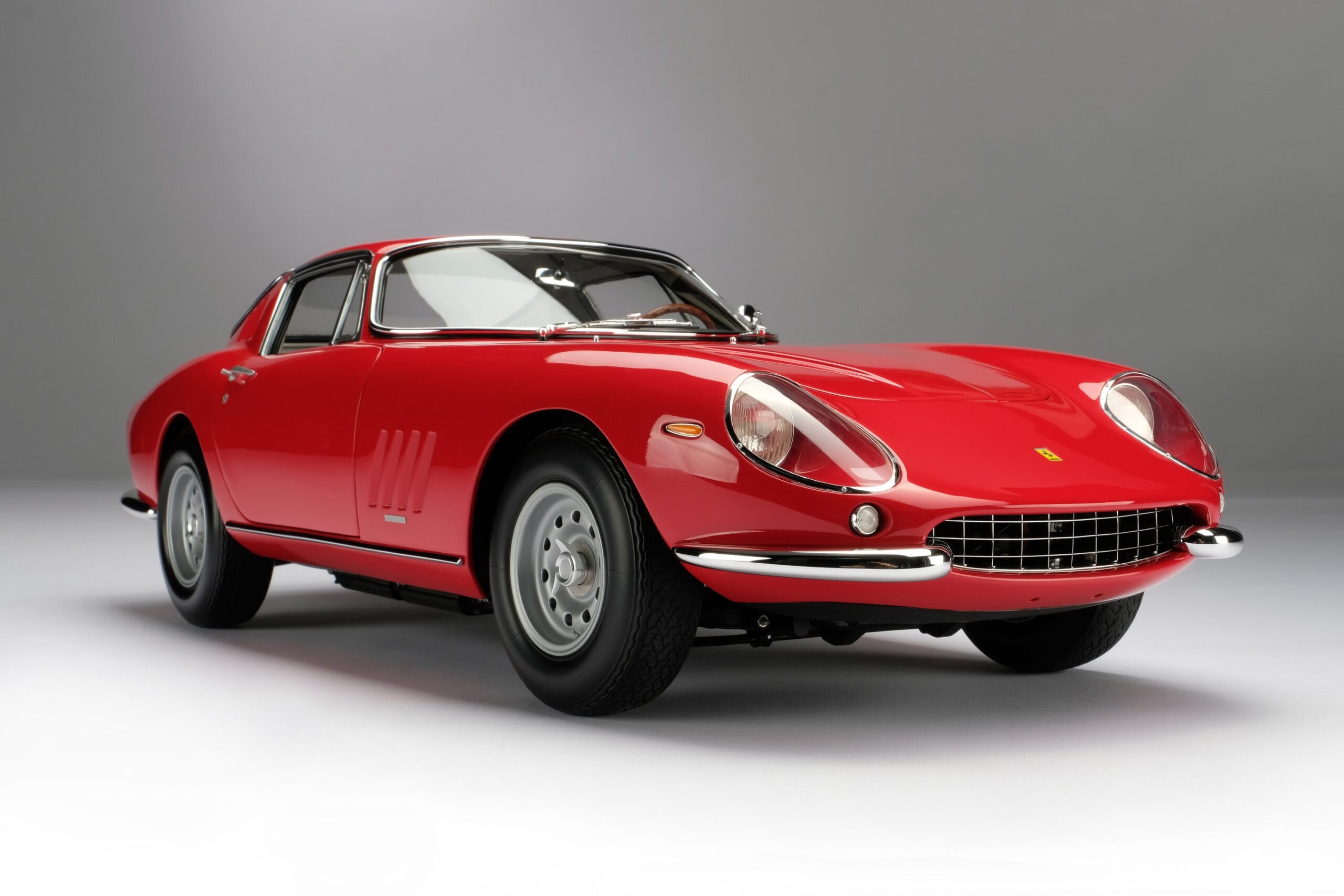 アマルガム フェラーリ 275 GTB/4 (1966) - レッド | 1:8