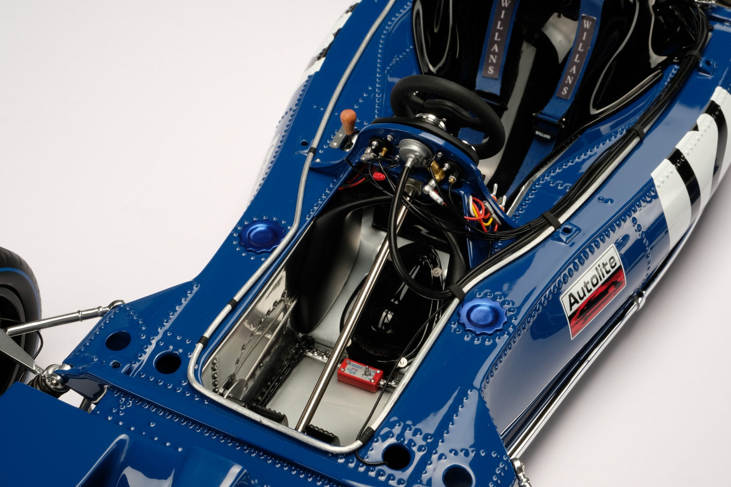 Amalgam Tyrrell 003 1971 British Grand Prix - Blau | 1:8 - 画像7