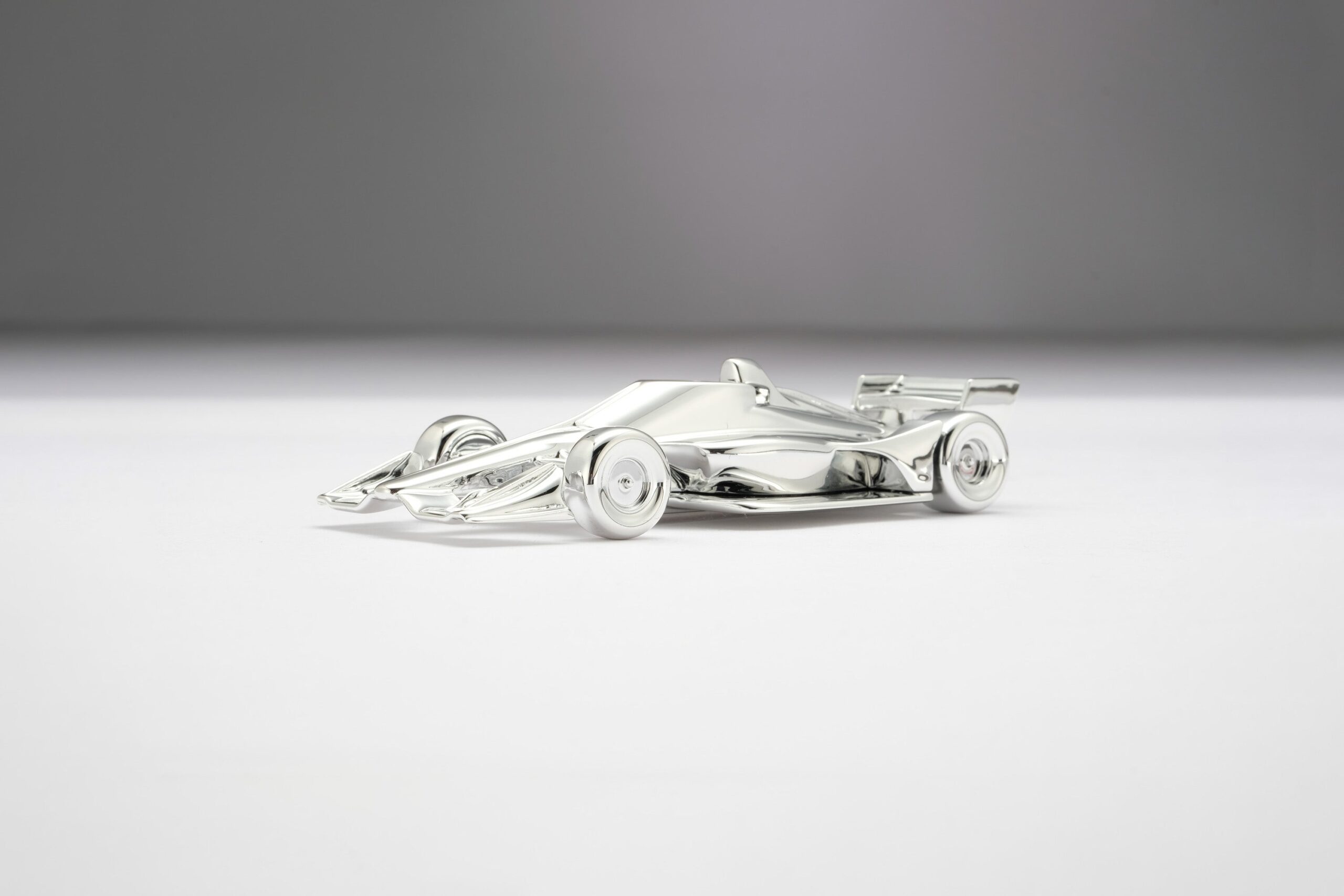 Amalgam Dallara IR-18 NTT INDYCAR SERIES Miniature Sculpture | 1:8 - 画像2