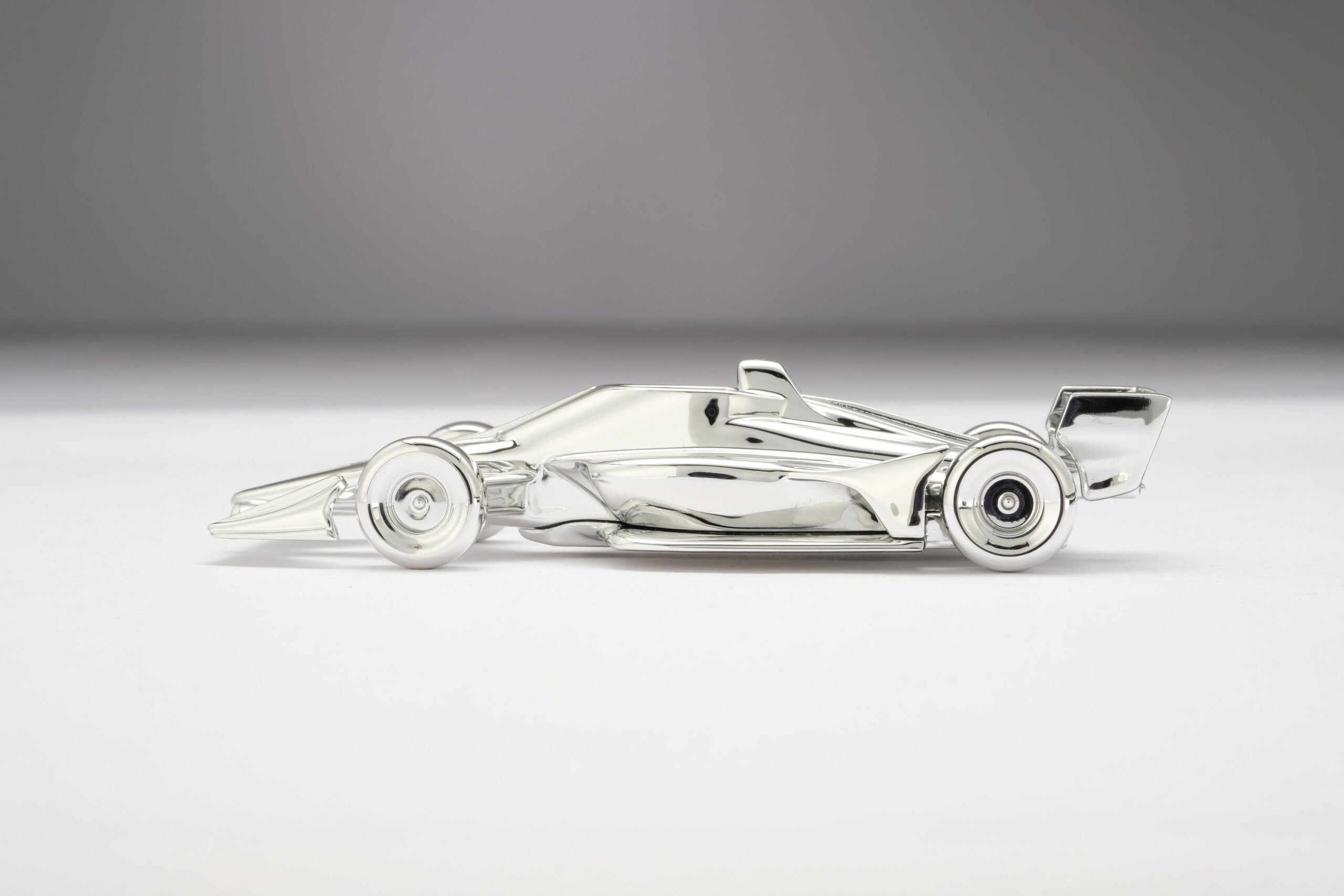 Amalgam Dallara IR-18 NTT INDYCAR SERIES Miniature Sculpture | 1:8 - 画像13