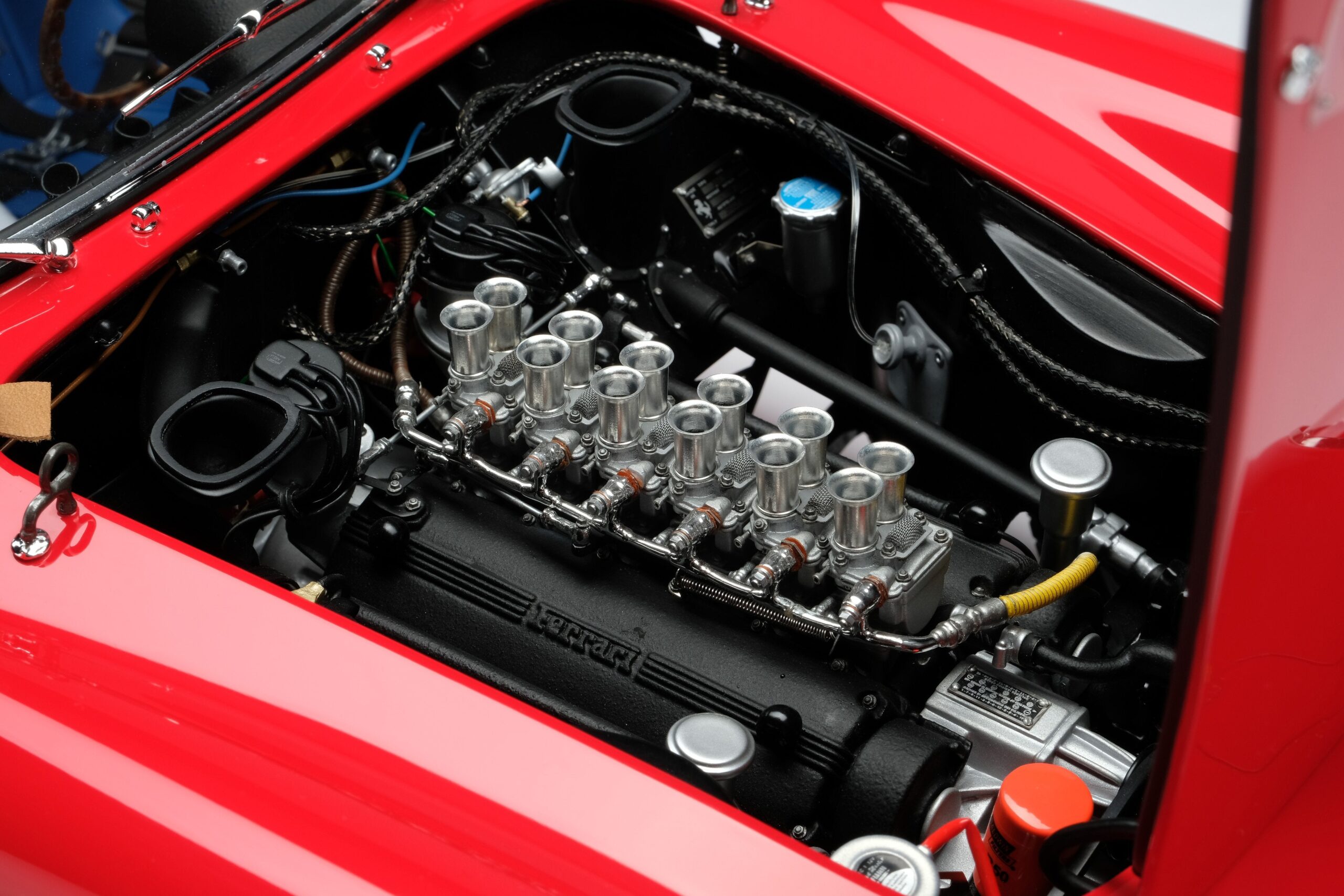 Amalgam Ferrari 250 GTO Road Specification (1962) - Rot | 1:8 - 画像15