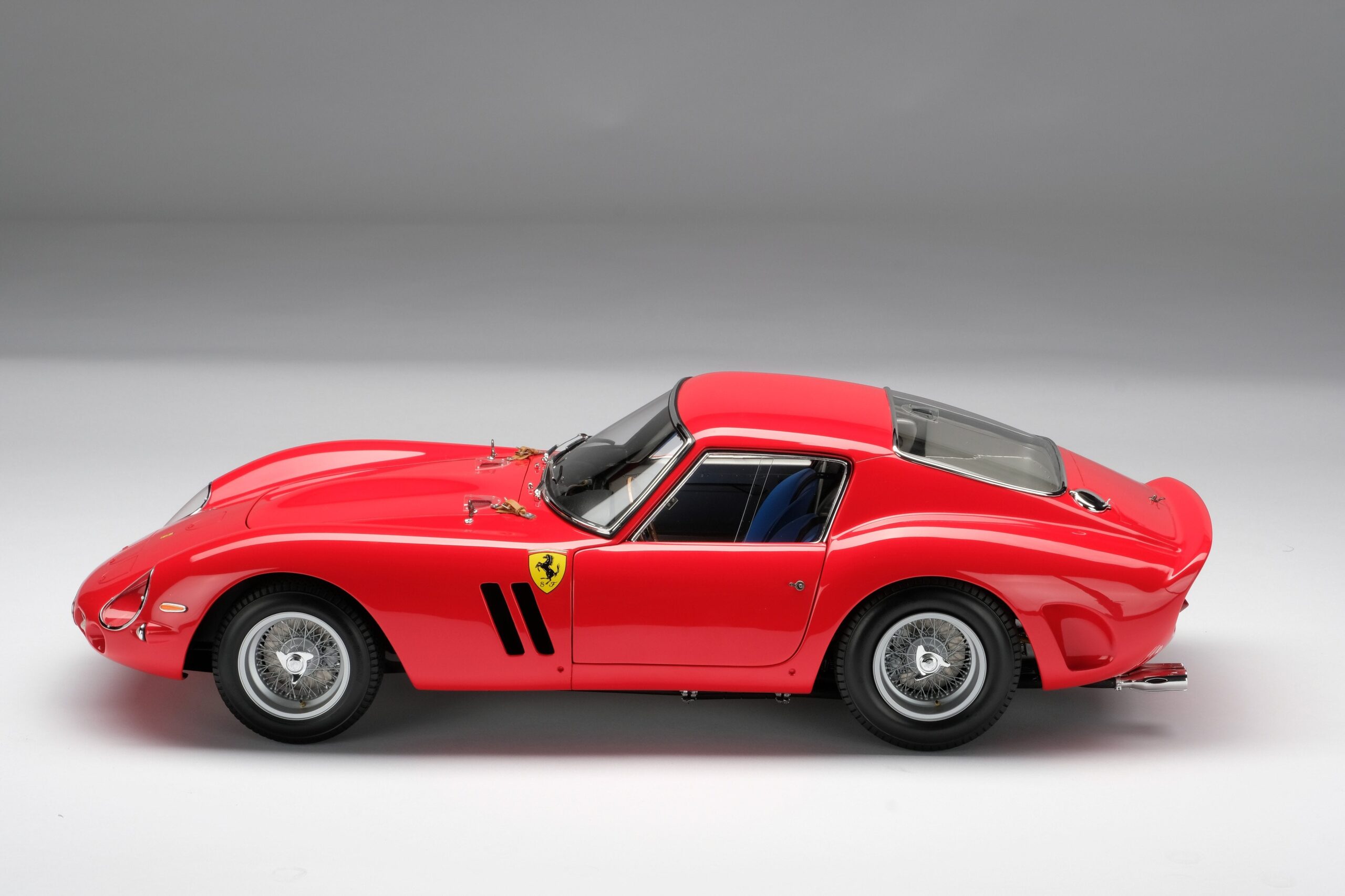 Amalgam Ferrari 250 GTO Road Specification (1962) - Rot | 1:8 - 画像16