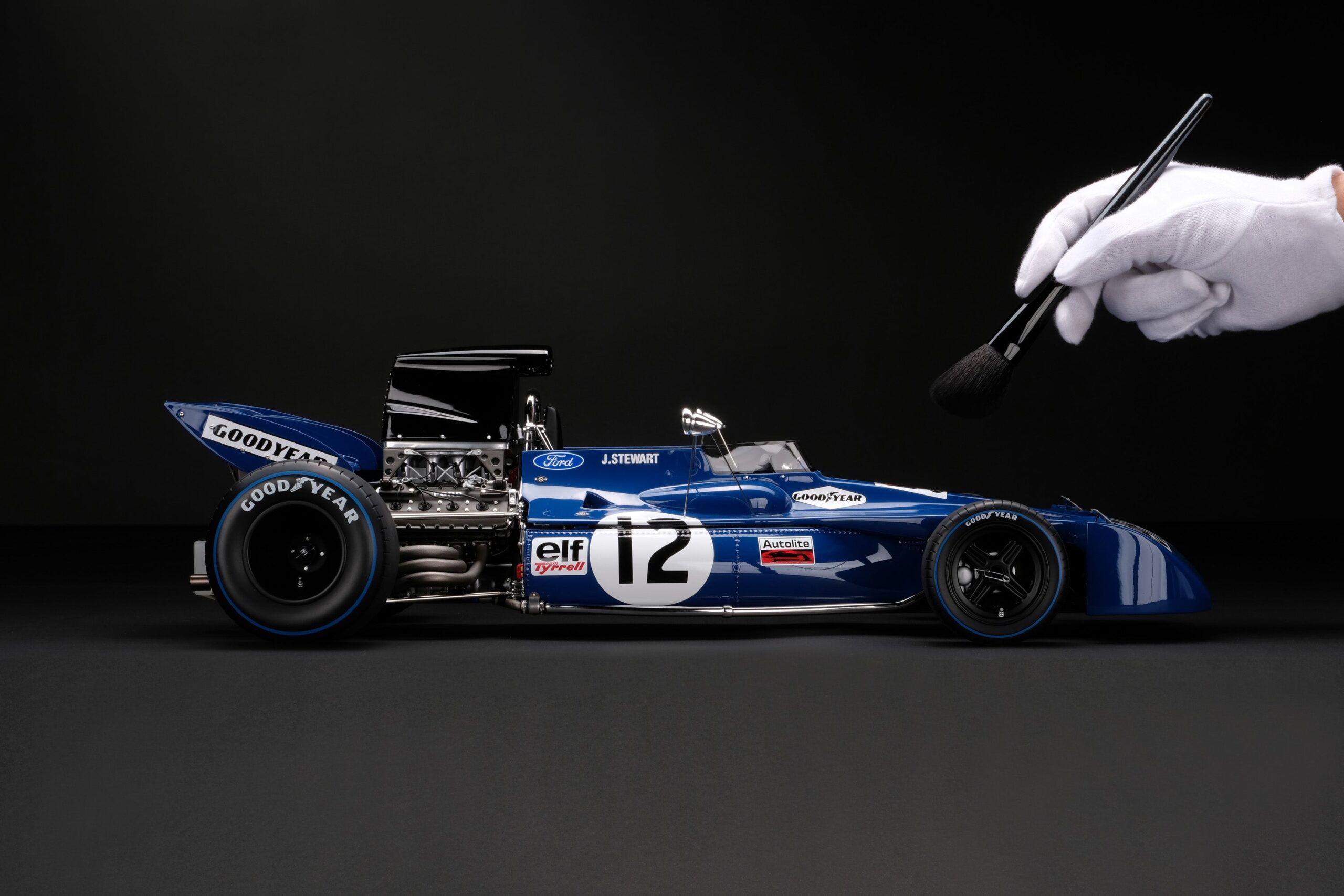 Amalgam Tyrrell 003 1971 British Grand Prix - Blau | 1:8 - 画像26