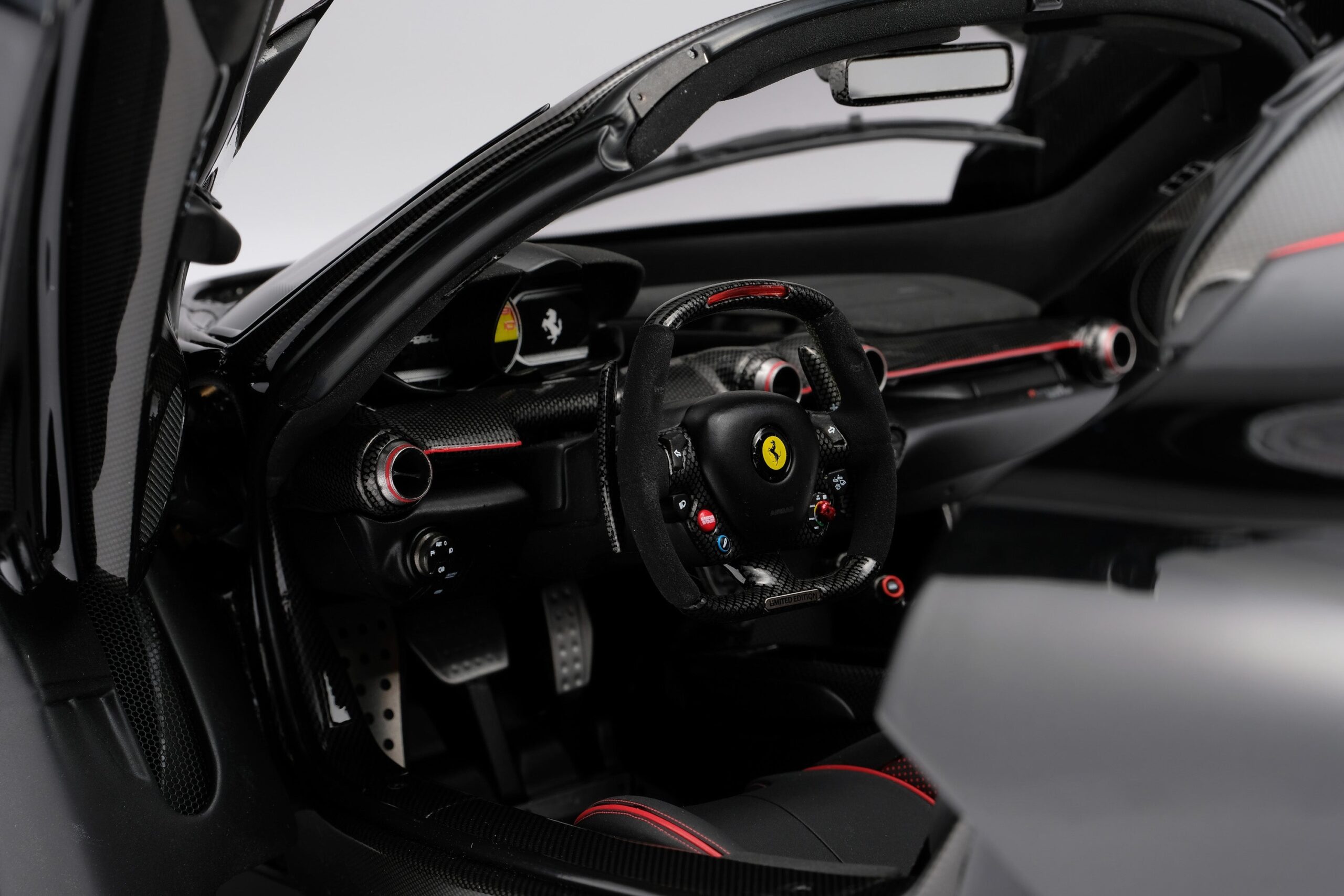 Amalgam Ferrari LaFerrari & LaFerrari Aperta Tailor Made | 1:8 - 画像11