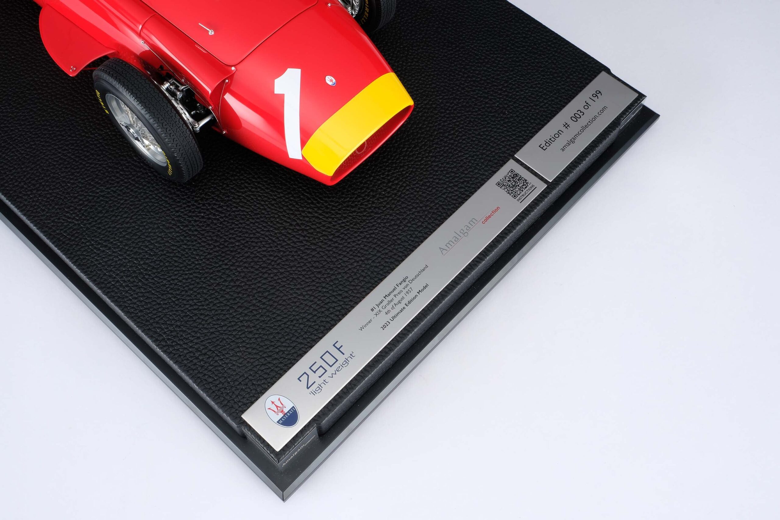 Amalgam Maserati 250F 1957 German Grand Prix - Juan Manuel Fangio - Rot | 1:8 - 画像22