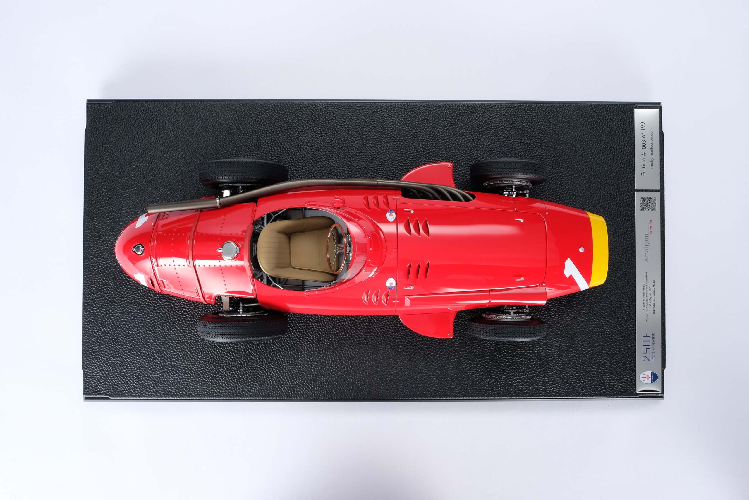 Amalgam Maserati 250F 1957 German Grand Prix - Juan Manuel Fangio - Rot | 1:8 - 画像24