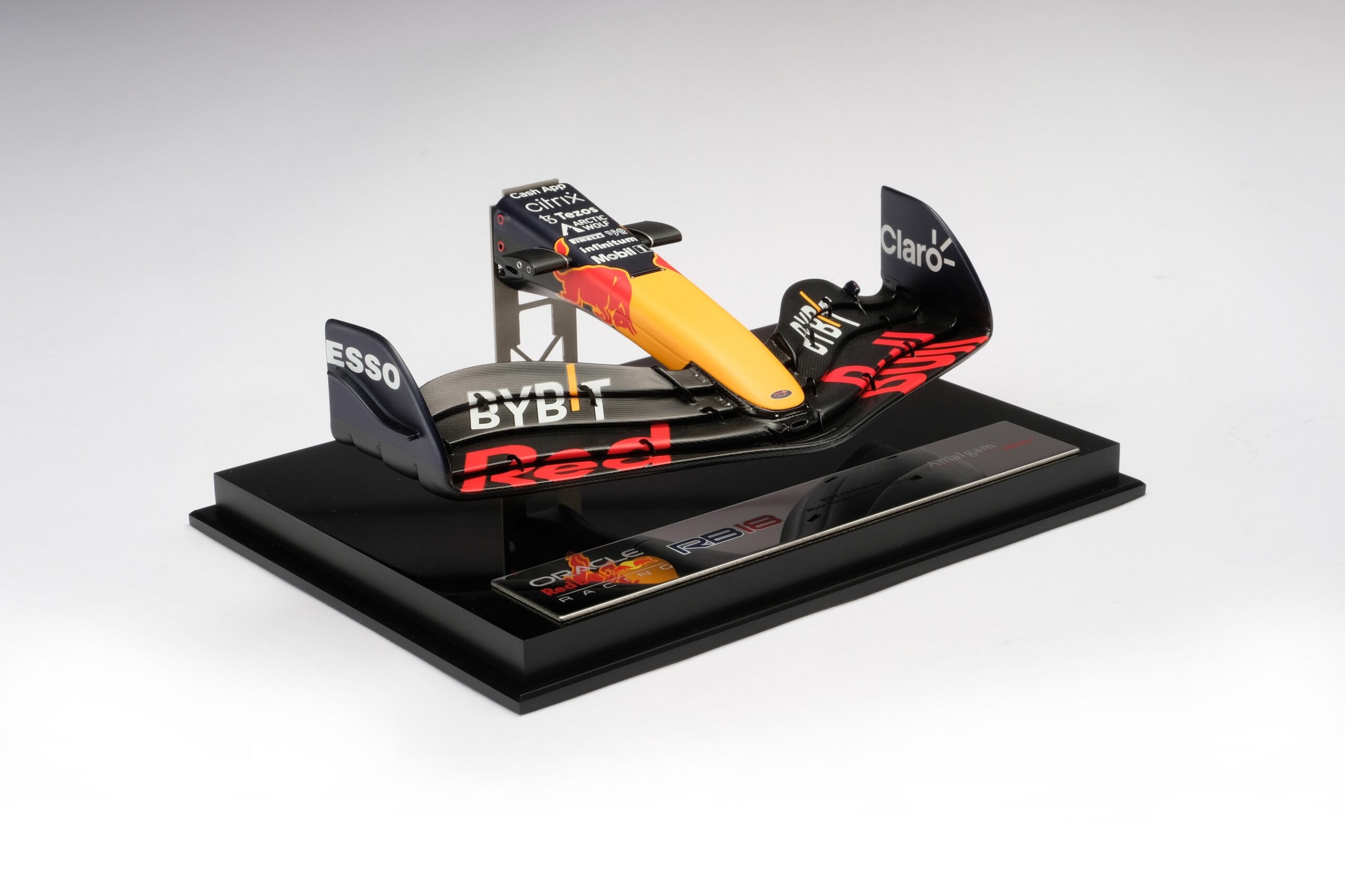 Amalgam Red Bull Racing RB18 Nosecone 2022 | 1:12 - Image 17