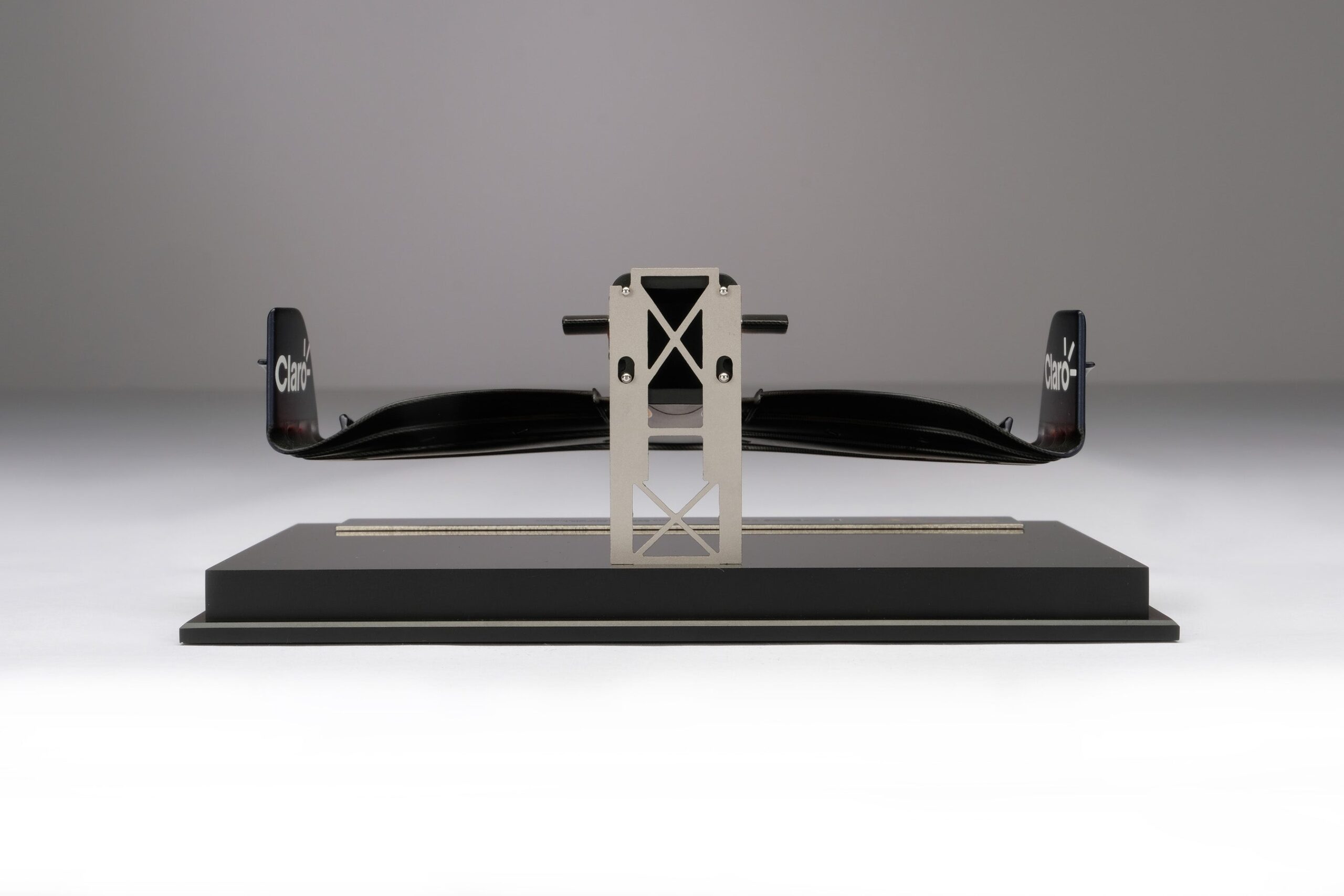 Amalgam Red Bull Racing RB18 Nosecone 2022 | 1:12 - Image 13