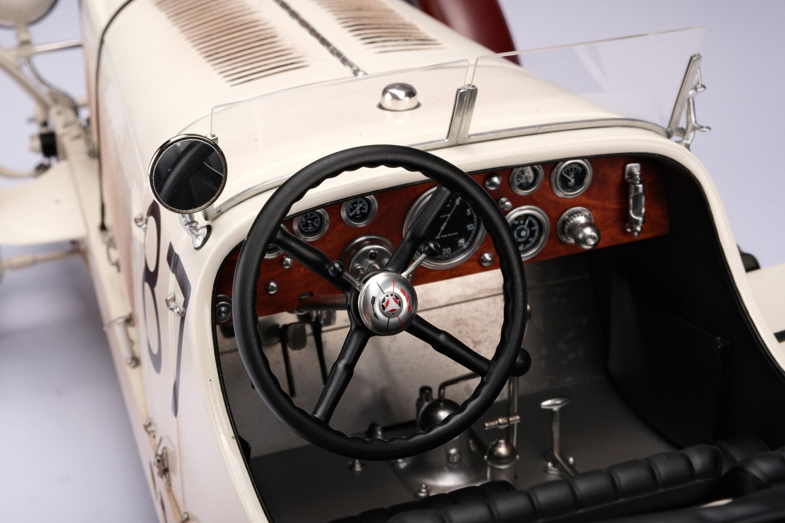 Amalgam Mercedes-Benz SSKL 1931 Mille Miglia Winner Patiniert - Weiß | 1:8 - Imagen 10